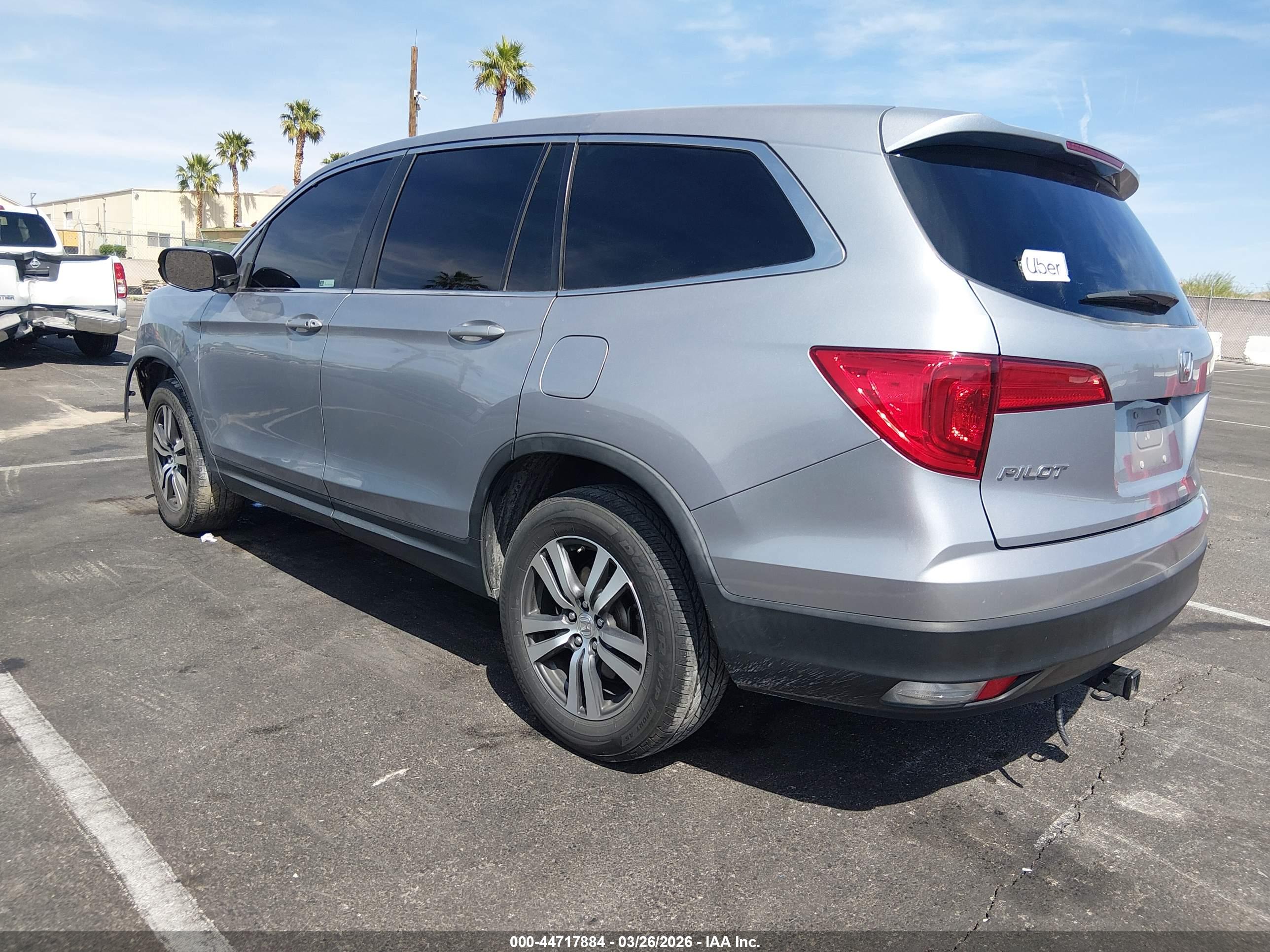 HONDA PILOT image 3