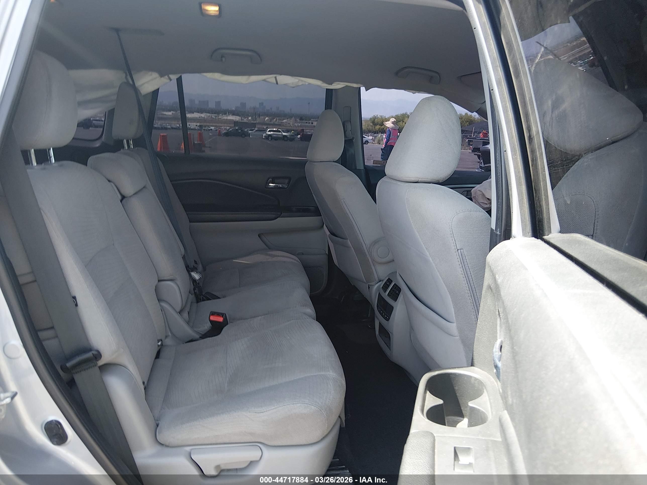 HONDA PILOT image 8