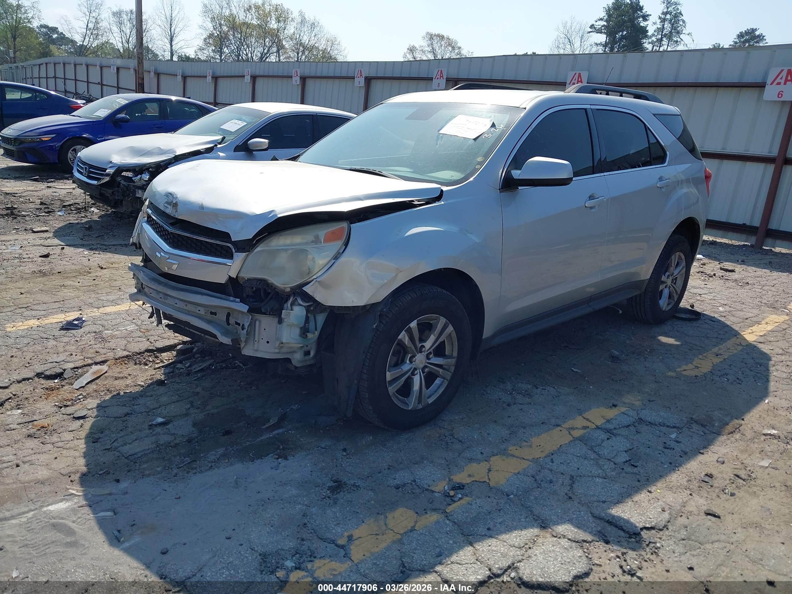 CHEVROLET EQUINOX image 2