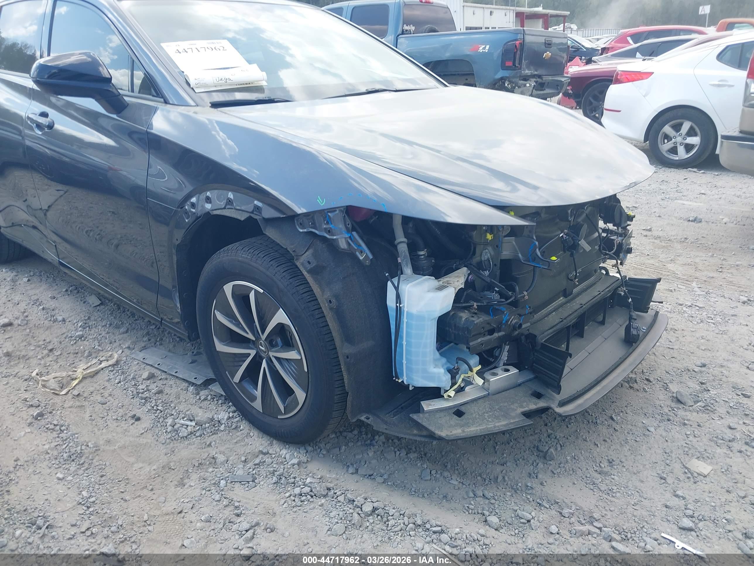 LEXUS RZ image 6