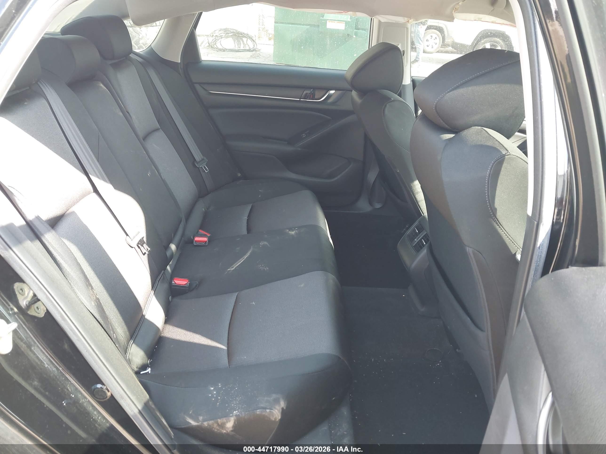 HONDA ACCORD image 8