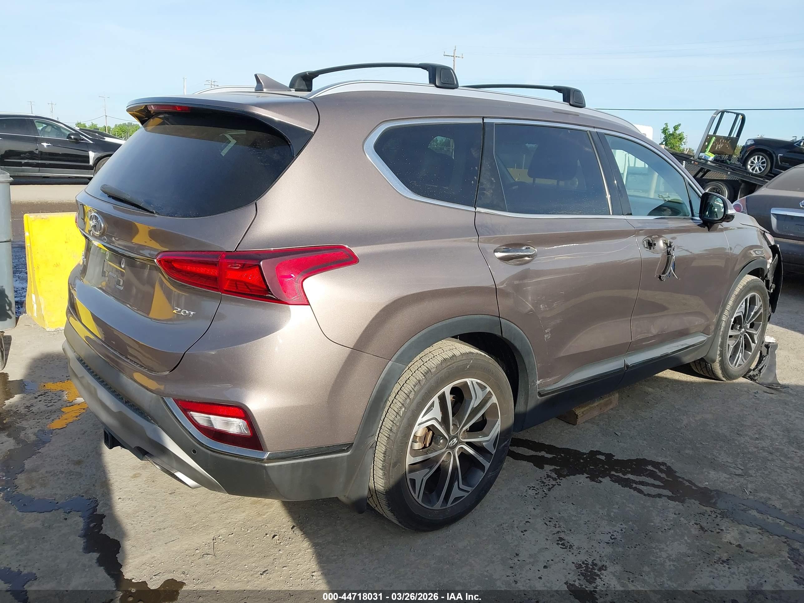 HYUNDAI SANTA image 4