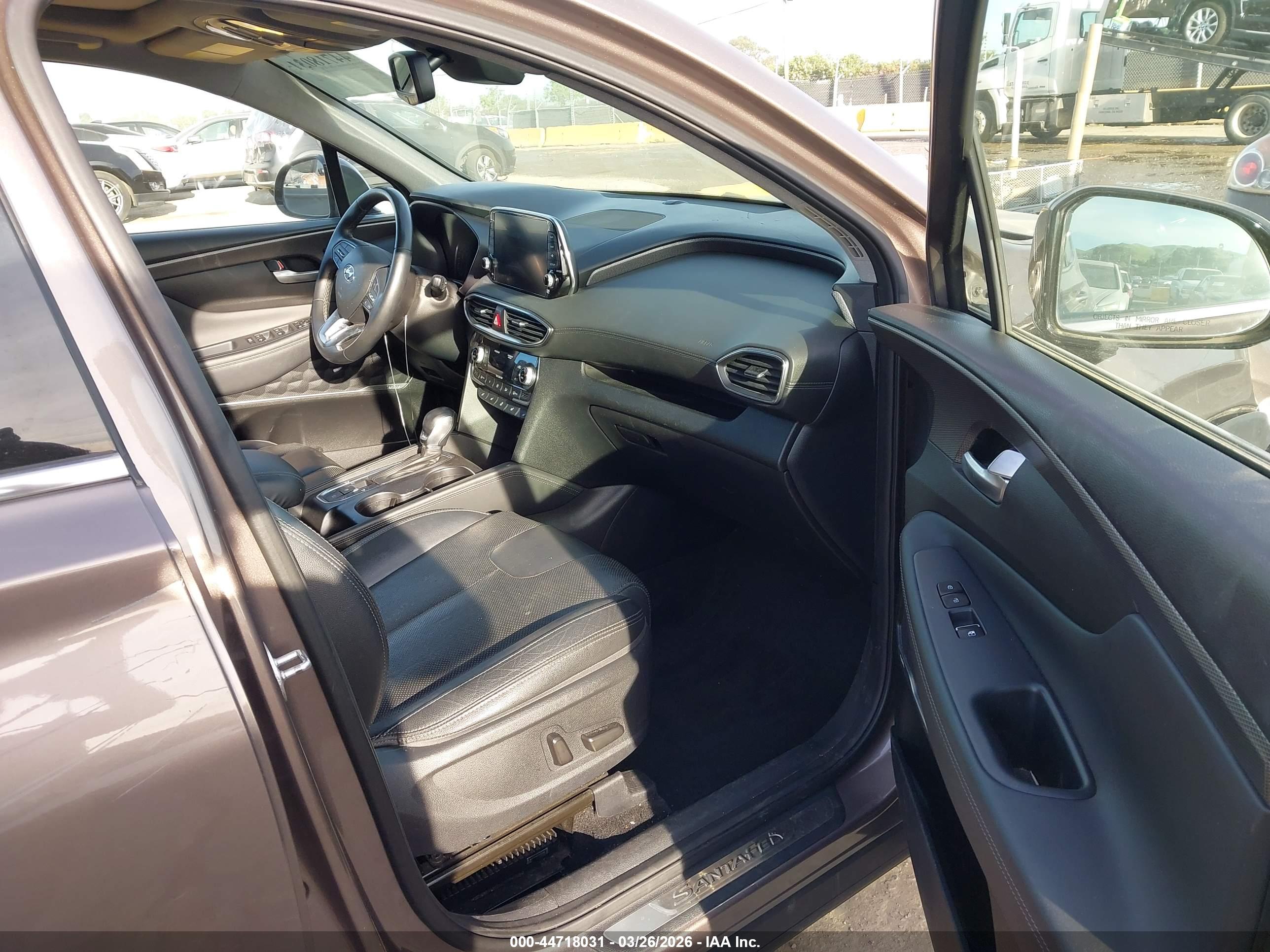 HYUNDAI SANTA image 5