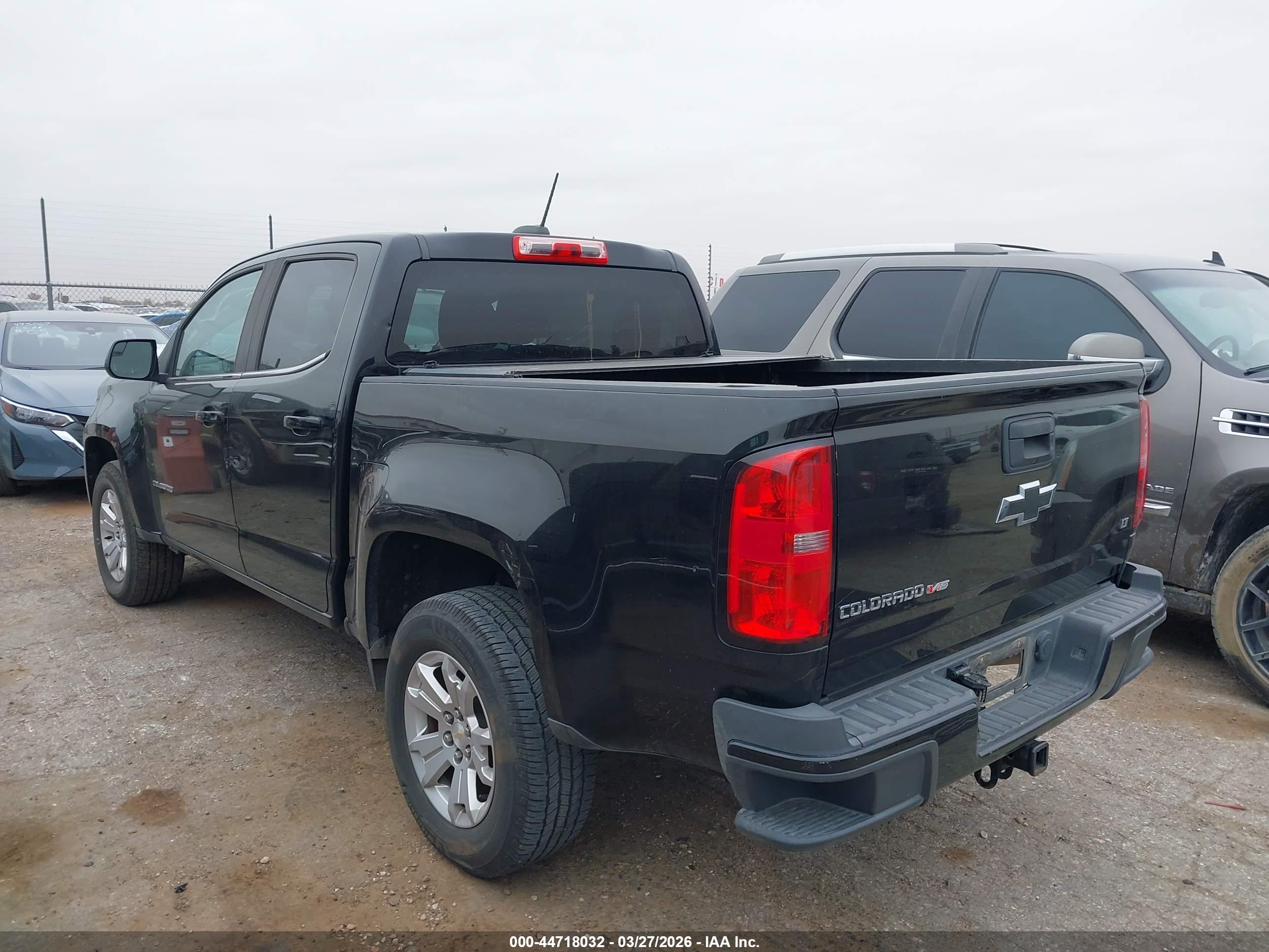 CHEVROLET COLORADO image 3