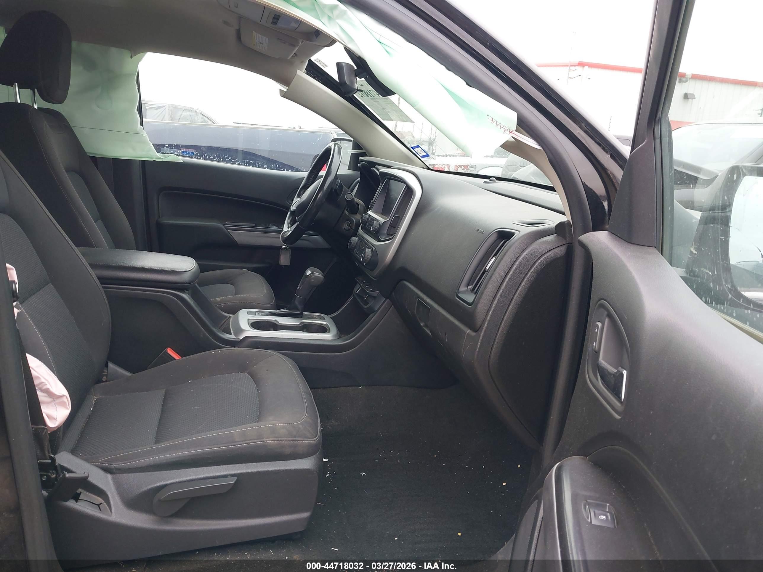 CHEVROLET COLORADO image 5