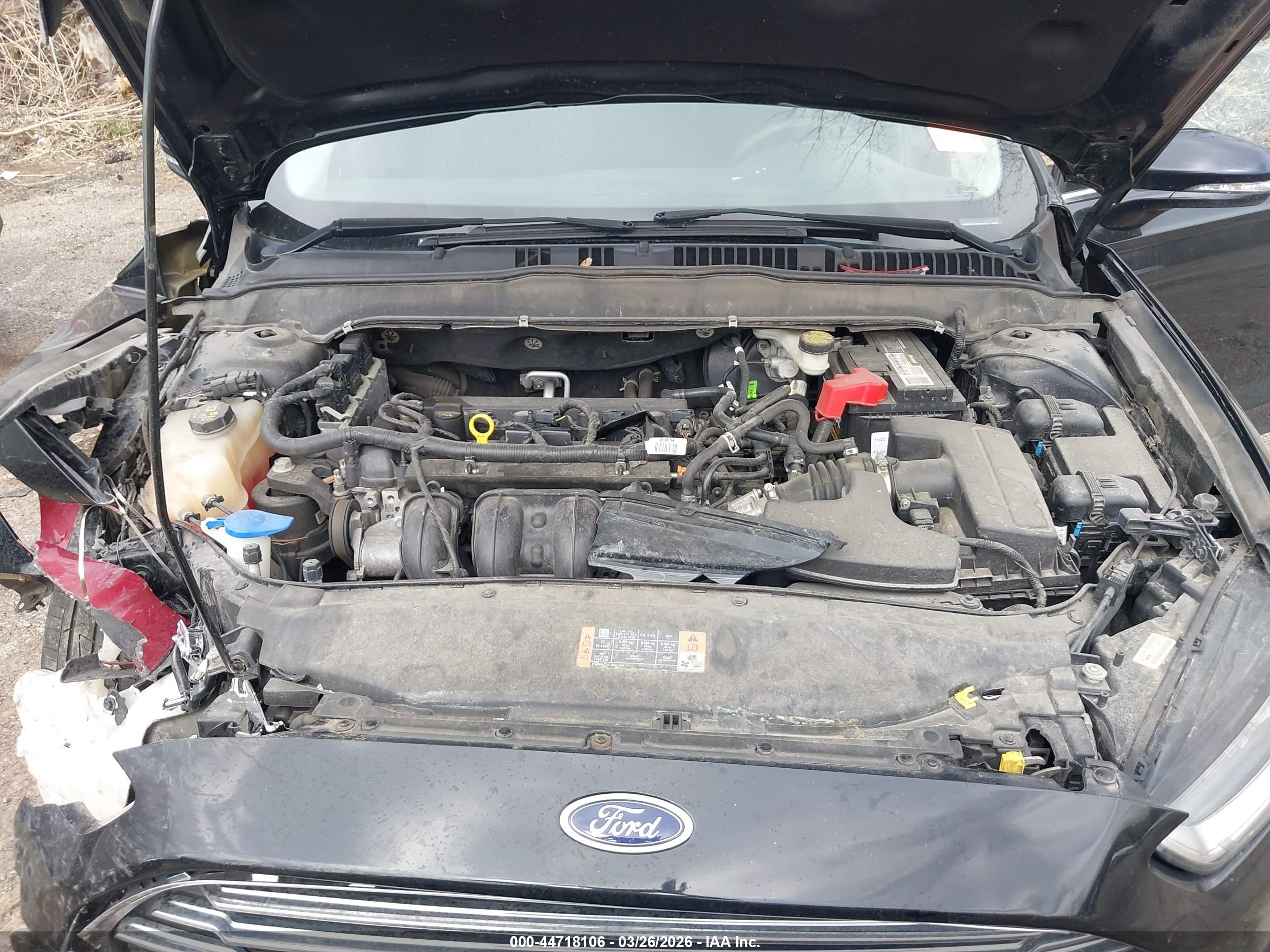FORD FUSION image 10