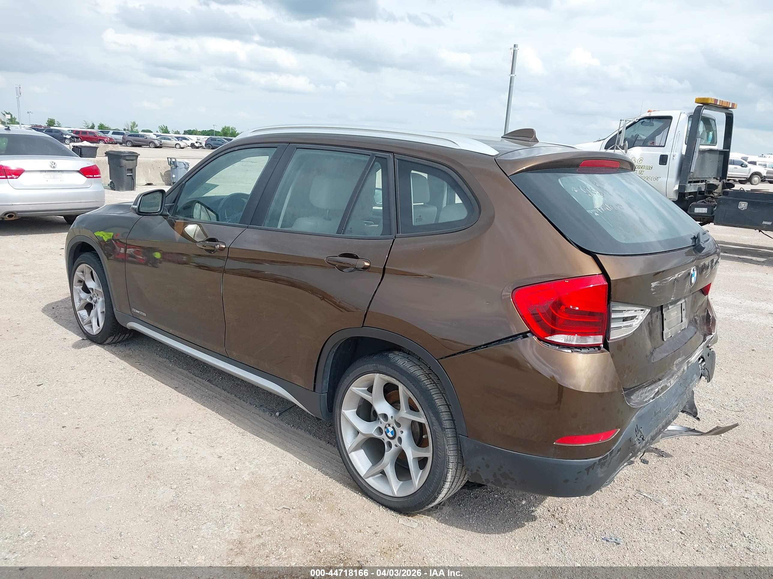 BMW X1 image 3