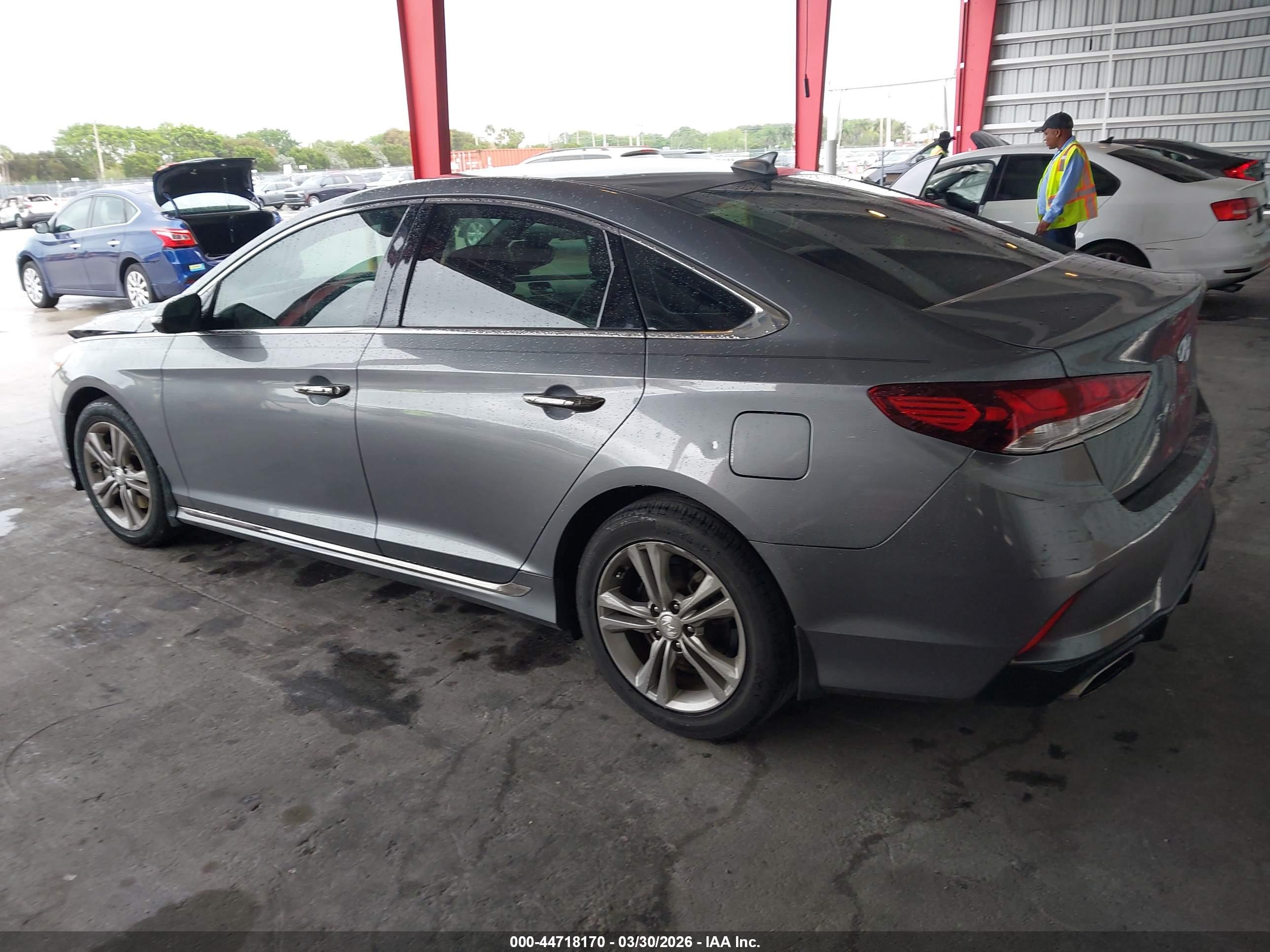 HYUNDAI SONATA image 3