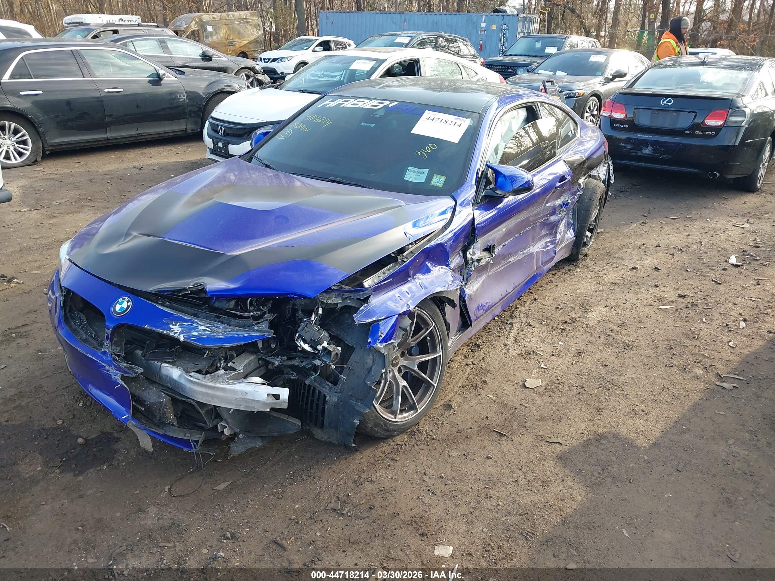 BMW M4 image 2