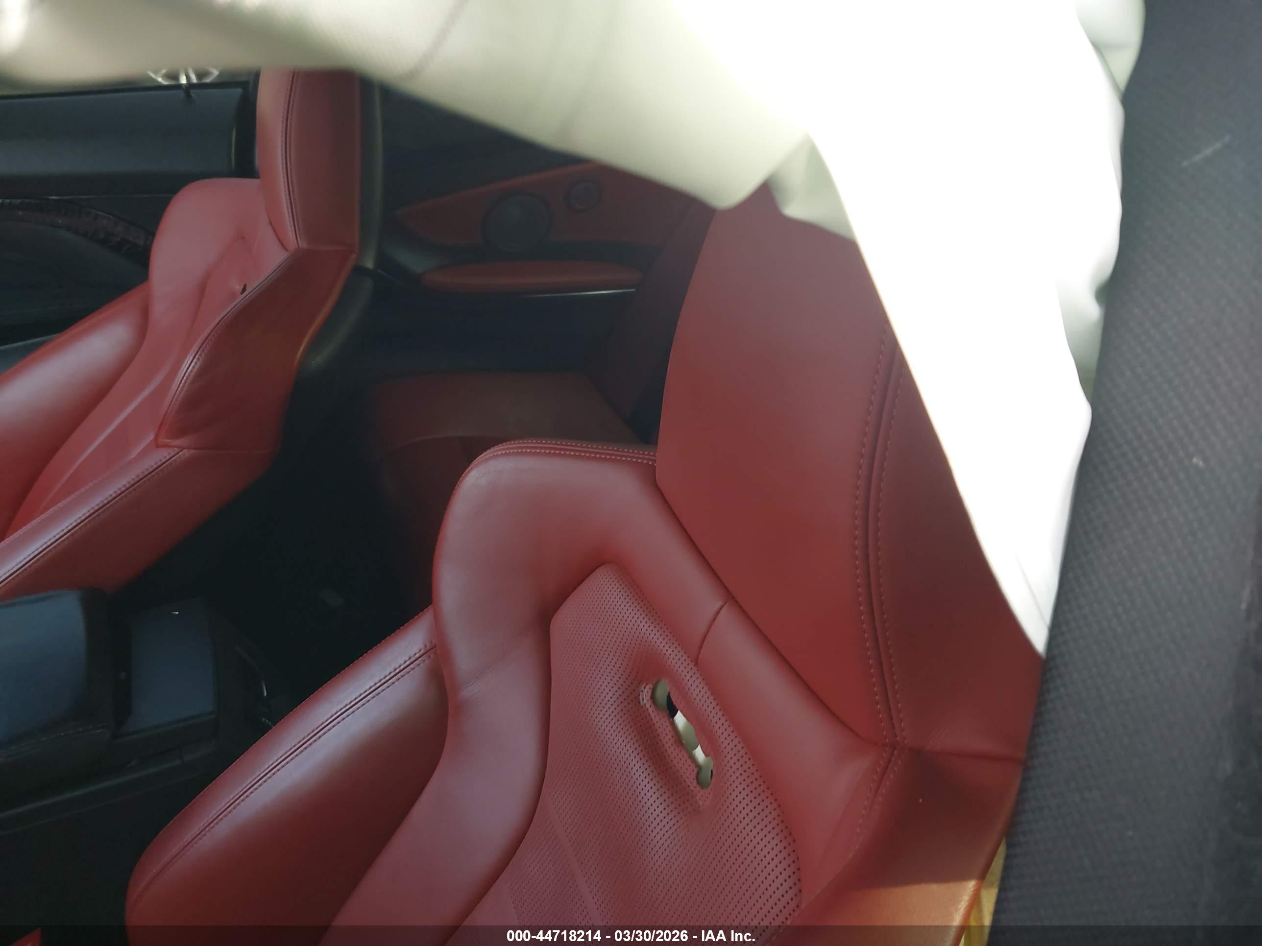 BMW M4 image 8