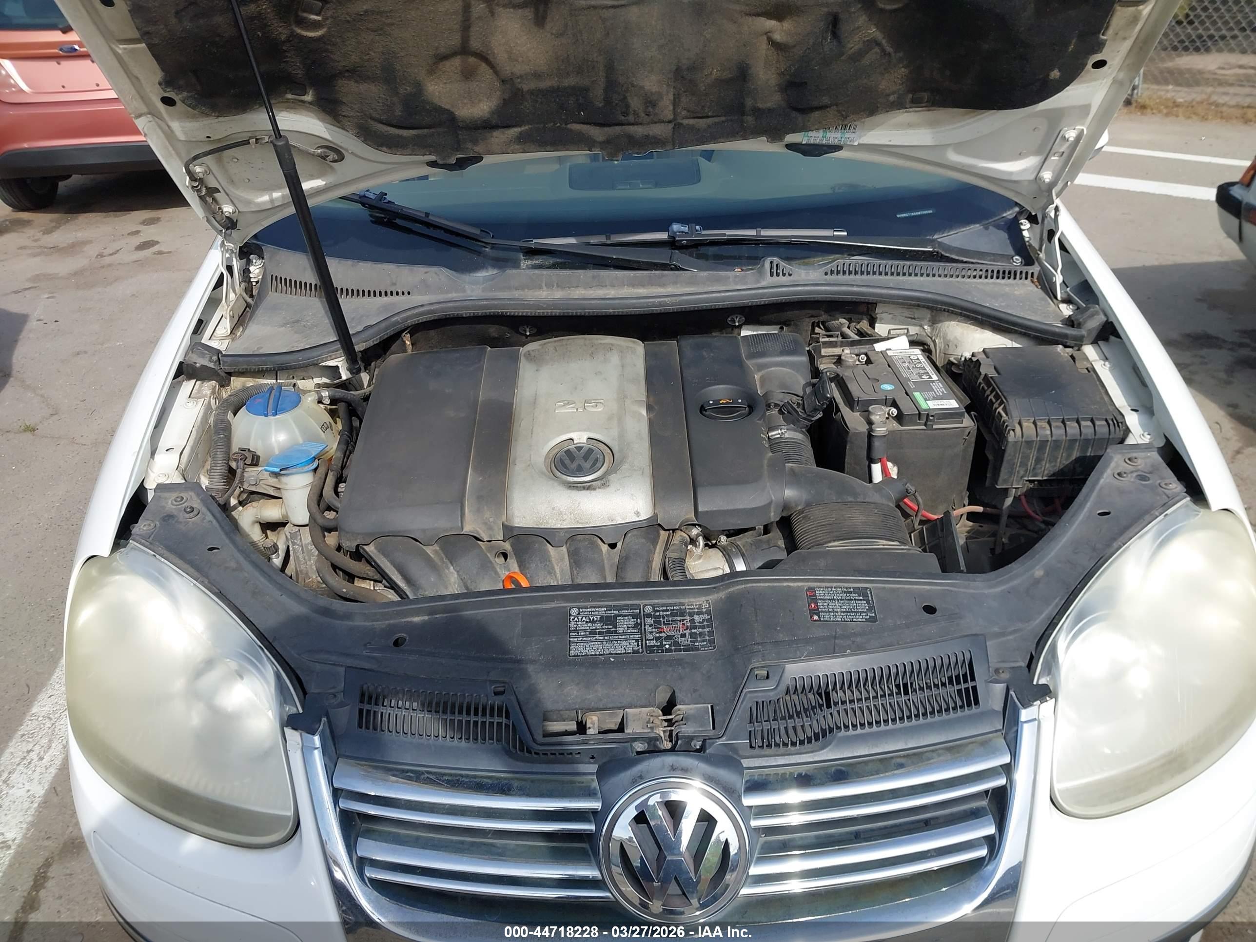 VOLKSWAGEN JETTA image 10