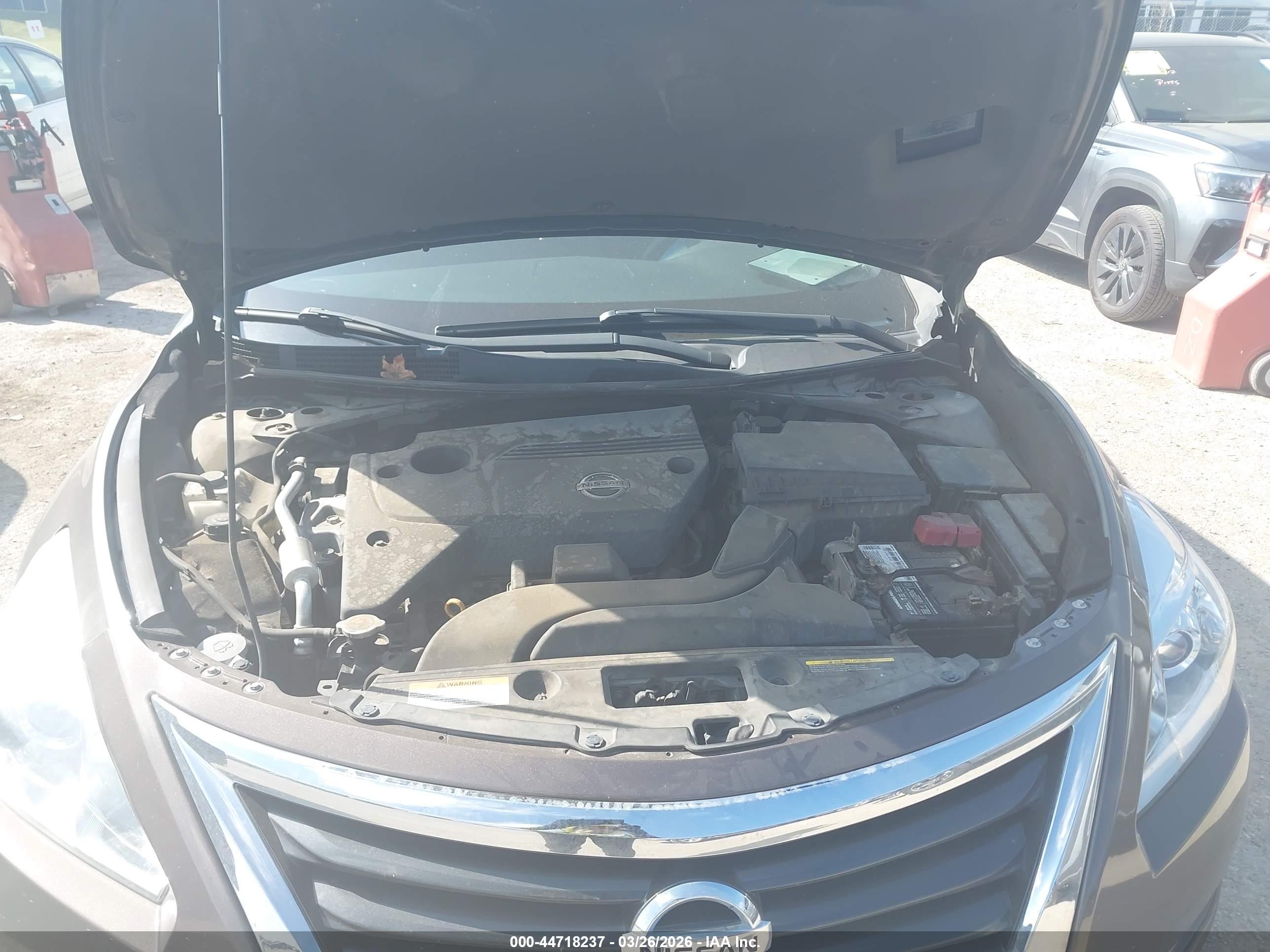NISSAN ALTIMA image 10