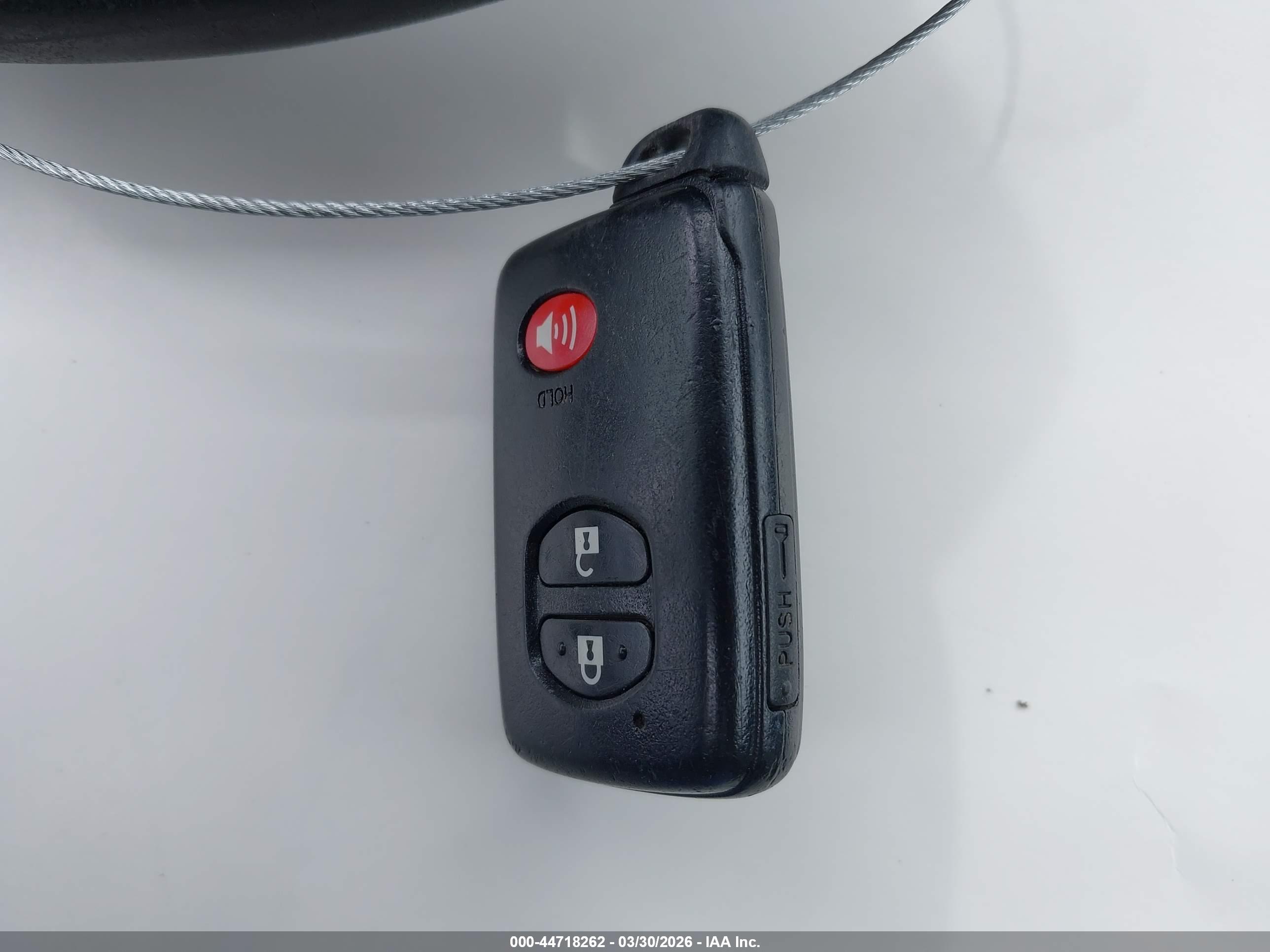 TOYOTA PRIUS image 11