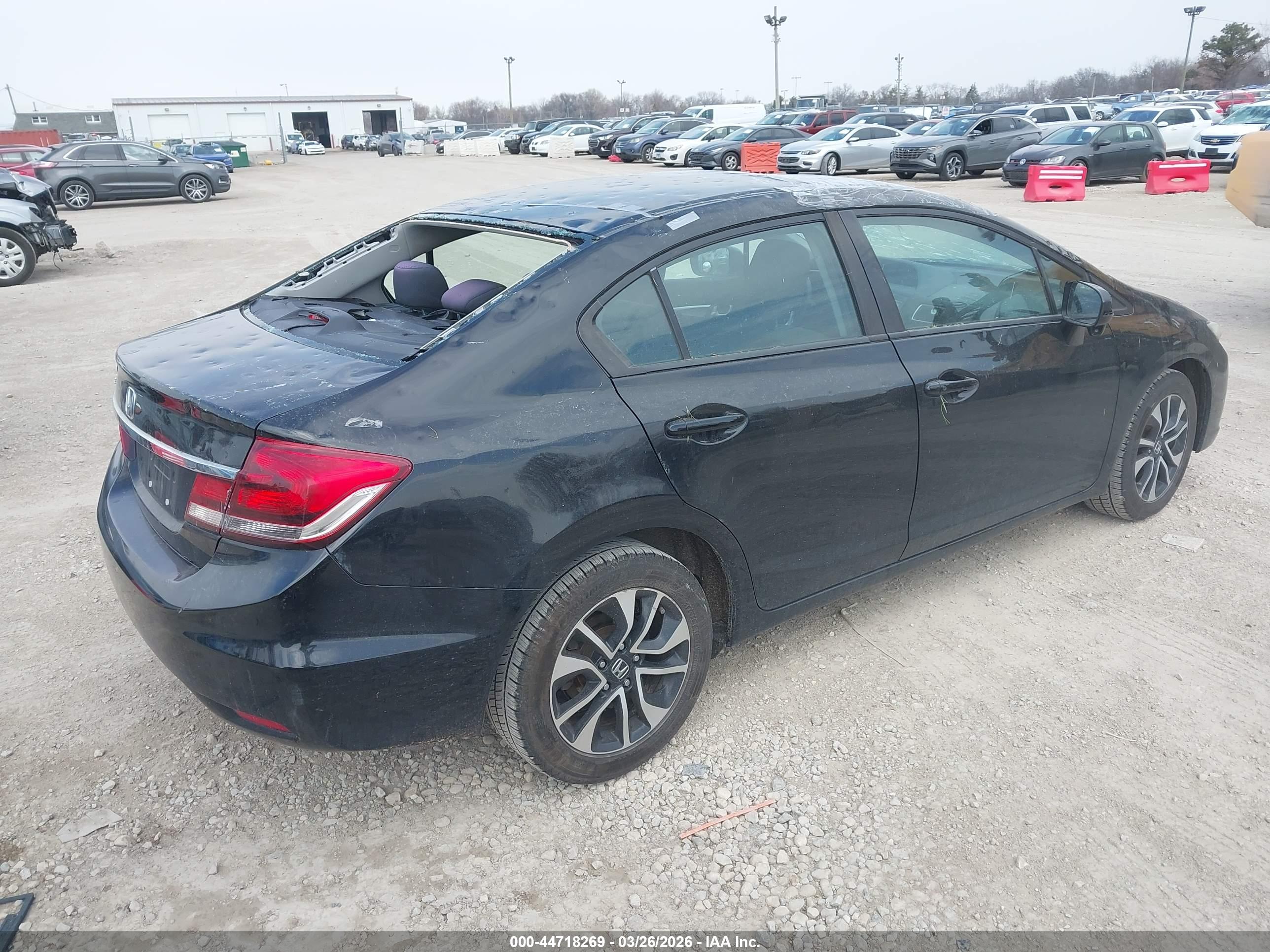 HONDA CIVIC image 4