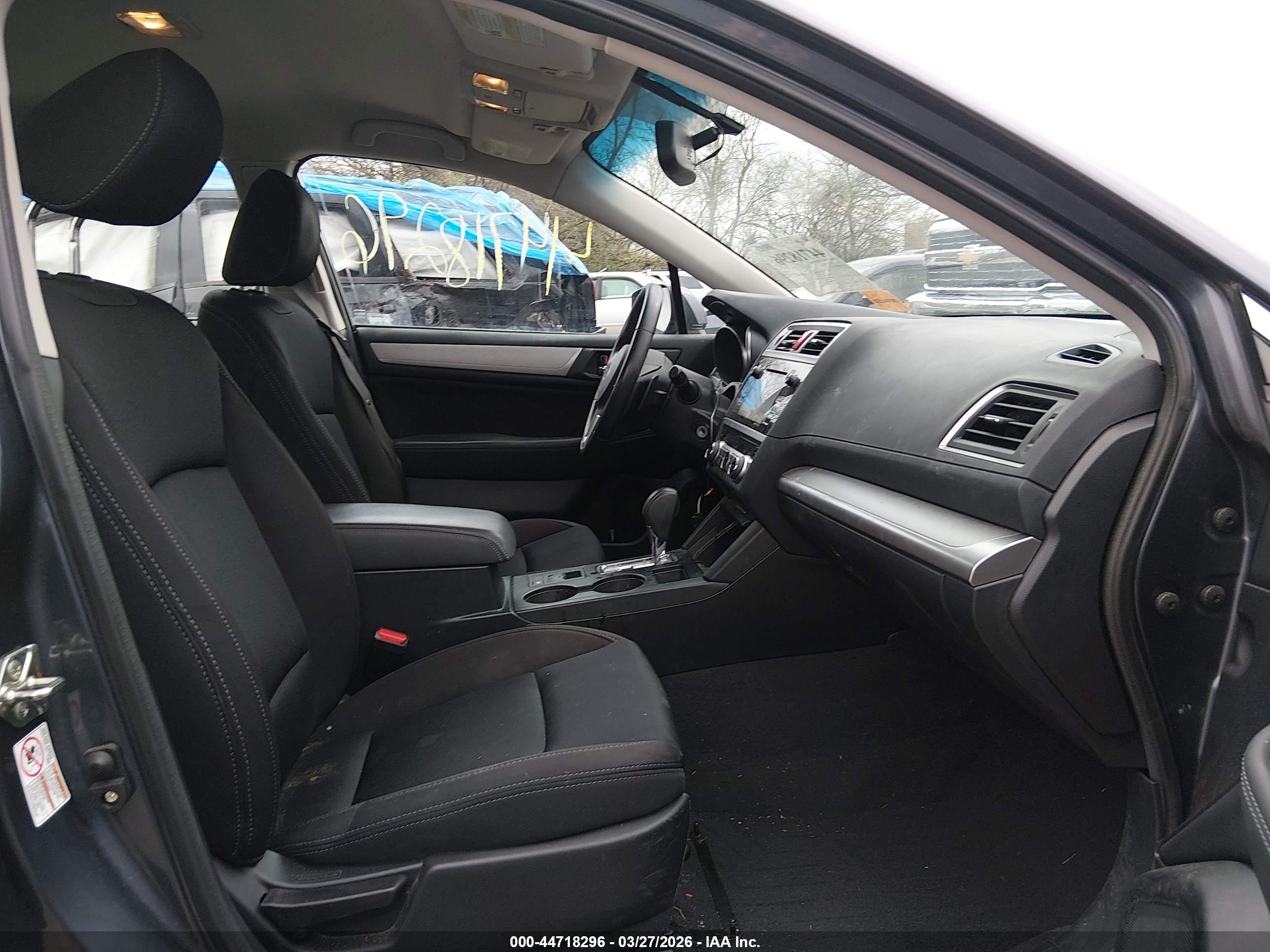SUBARU LEGACY image 5