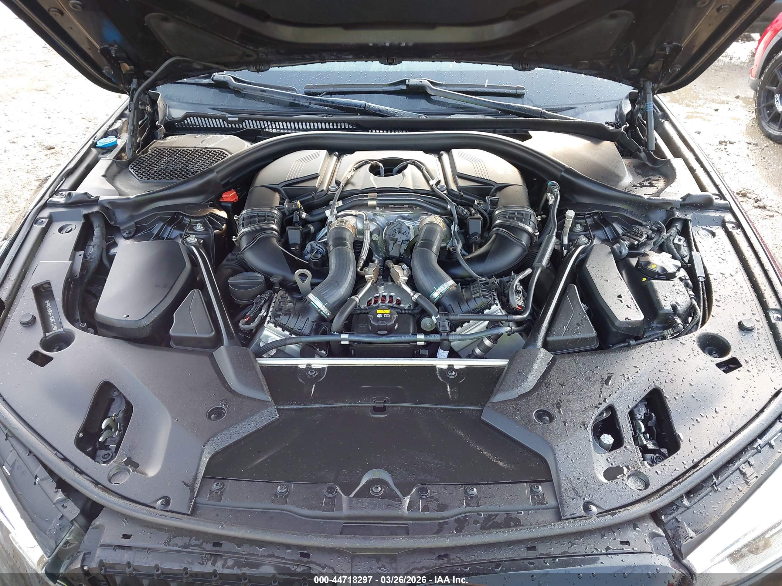 BMW M550I image 10