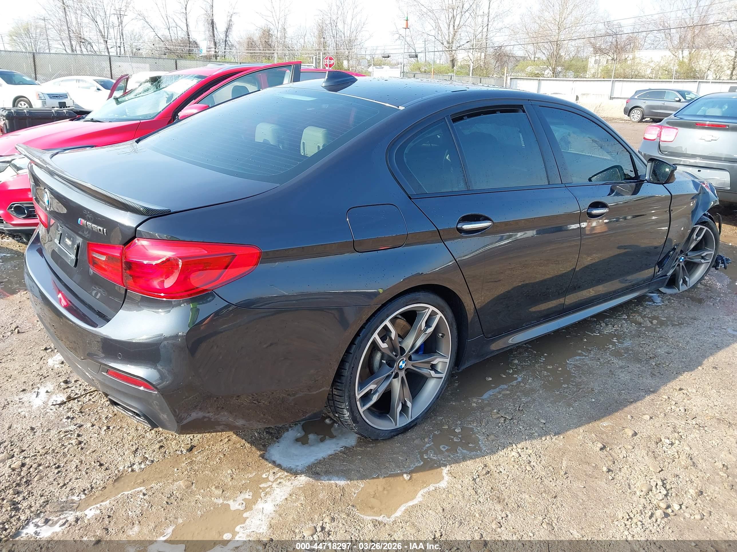 BMW M550I image 4