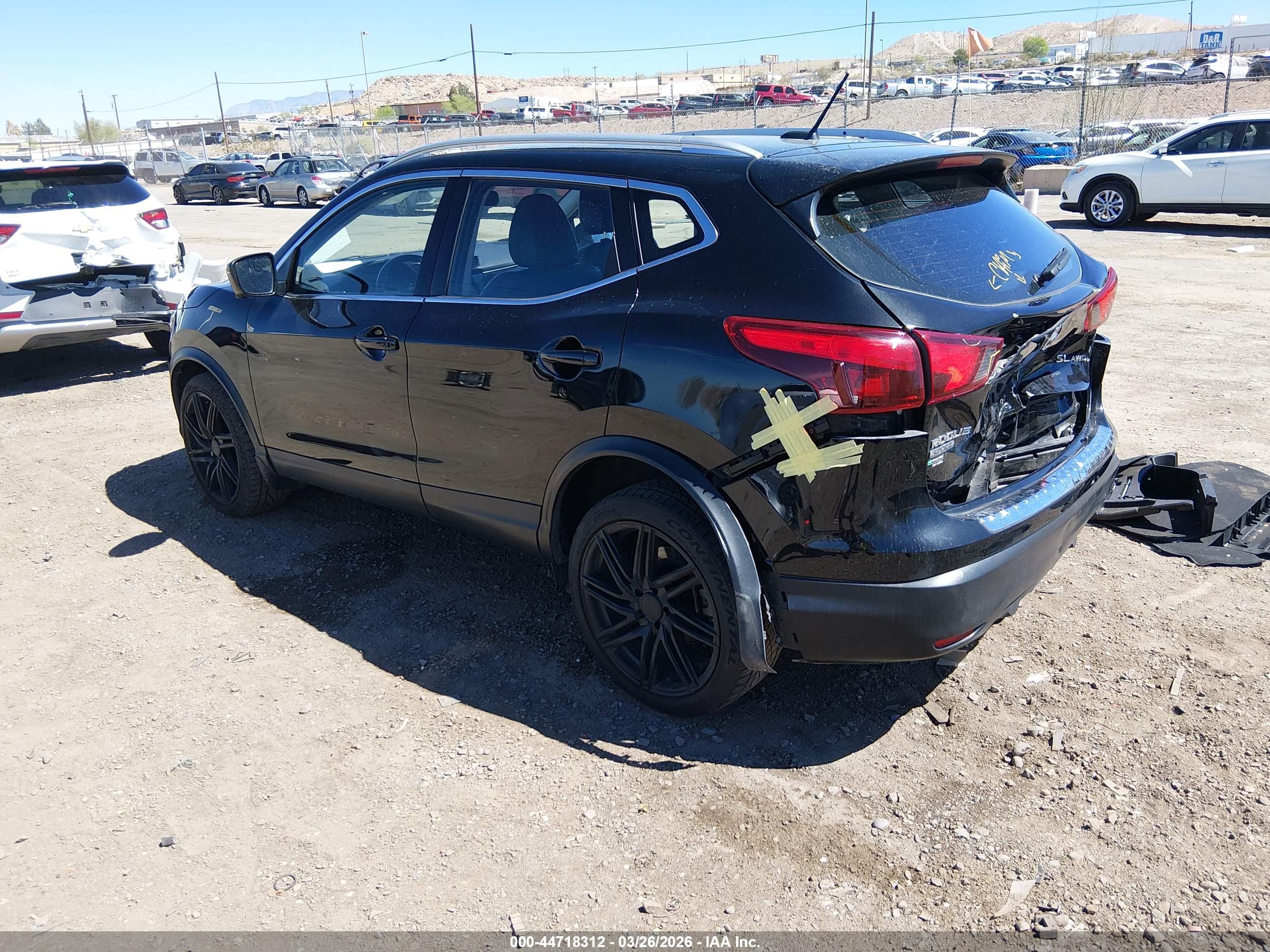NISSAN ROGUE image 3