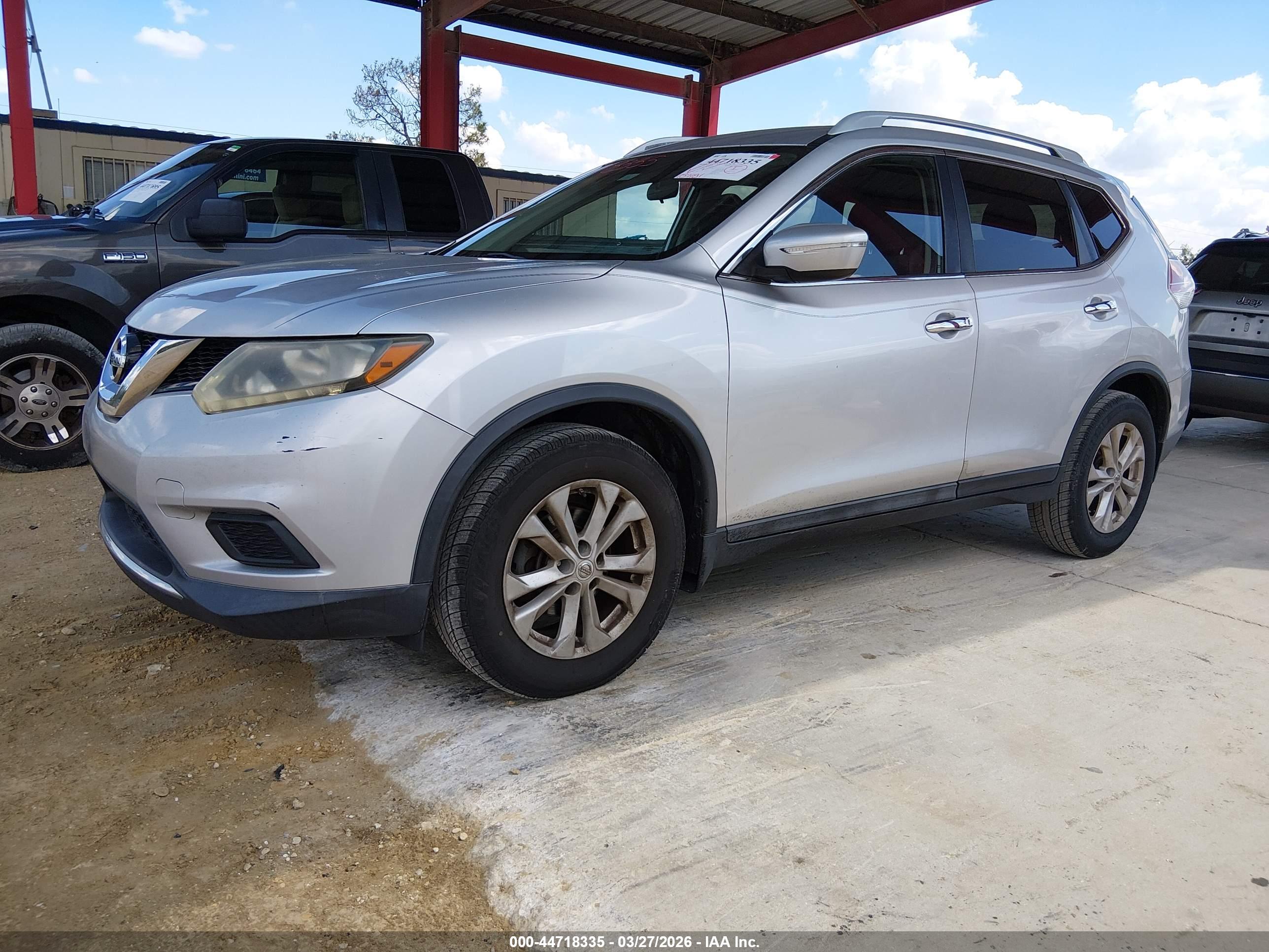 NISSAN ROGUE image 2
