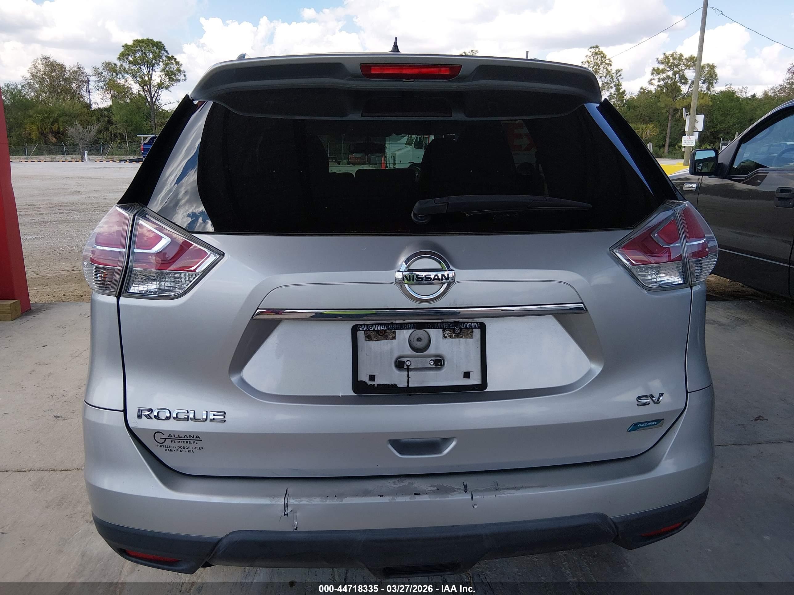 NISSAN ROGUE image 6