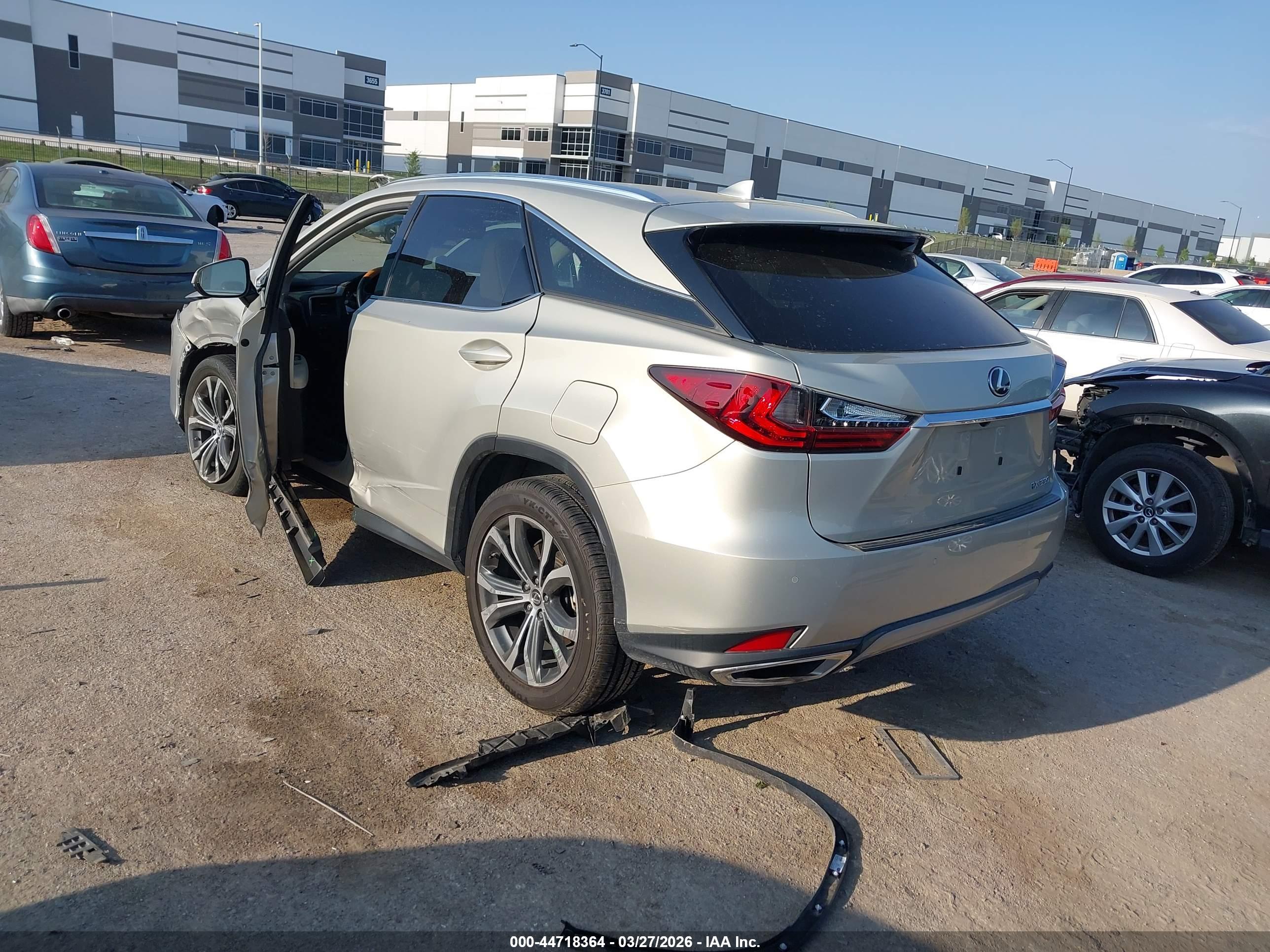 LEXUS RX image 3