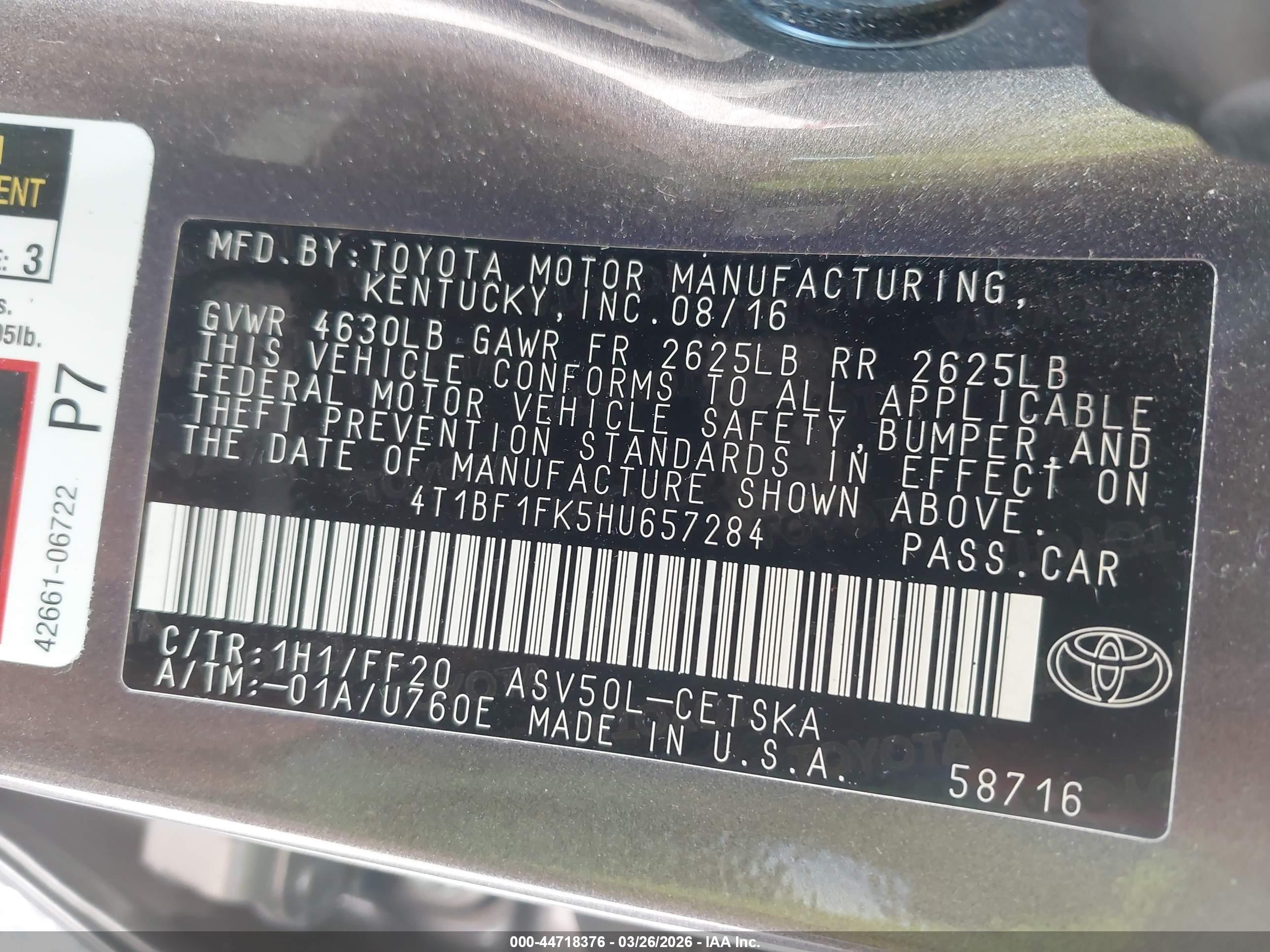 TOYOTA CAMRY image 9