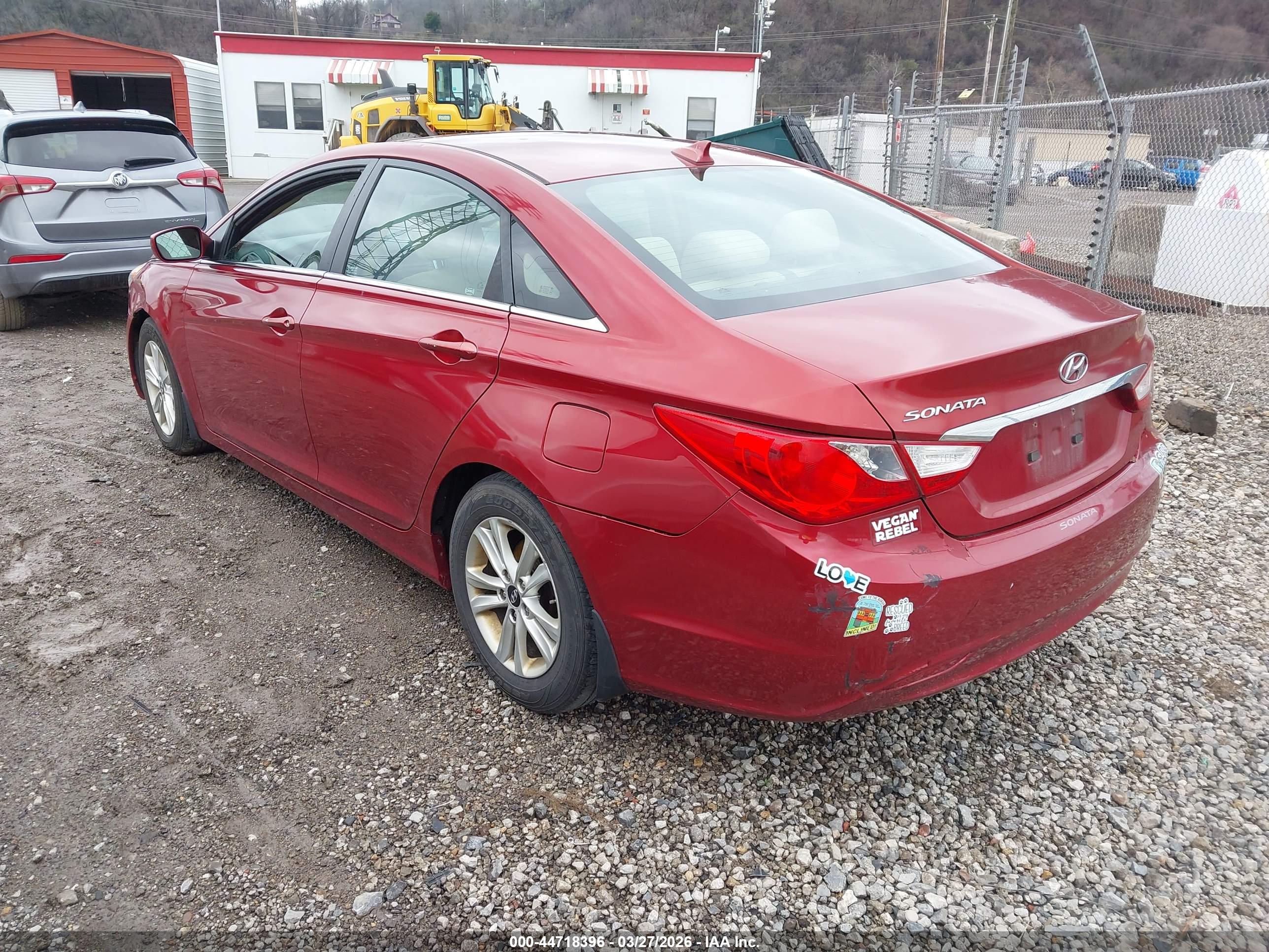 HYUNDAI SONATA image 3