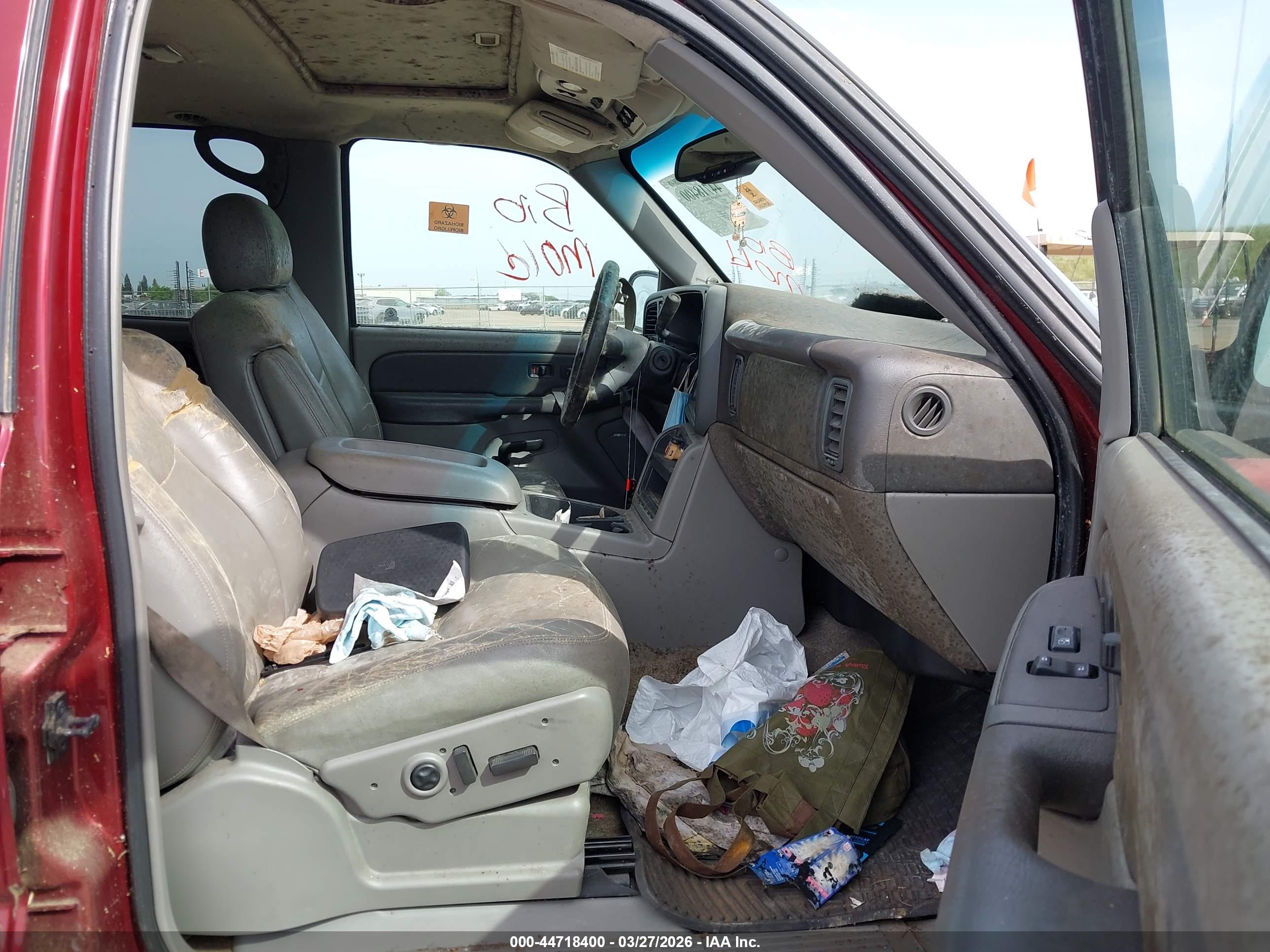 GMC YUKON image 5