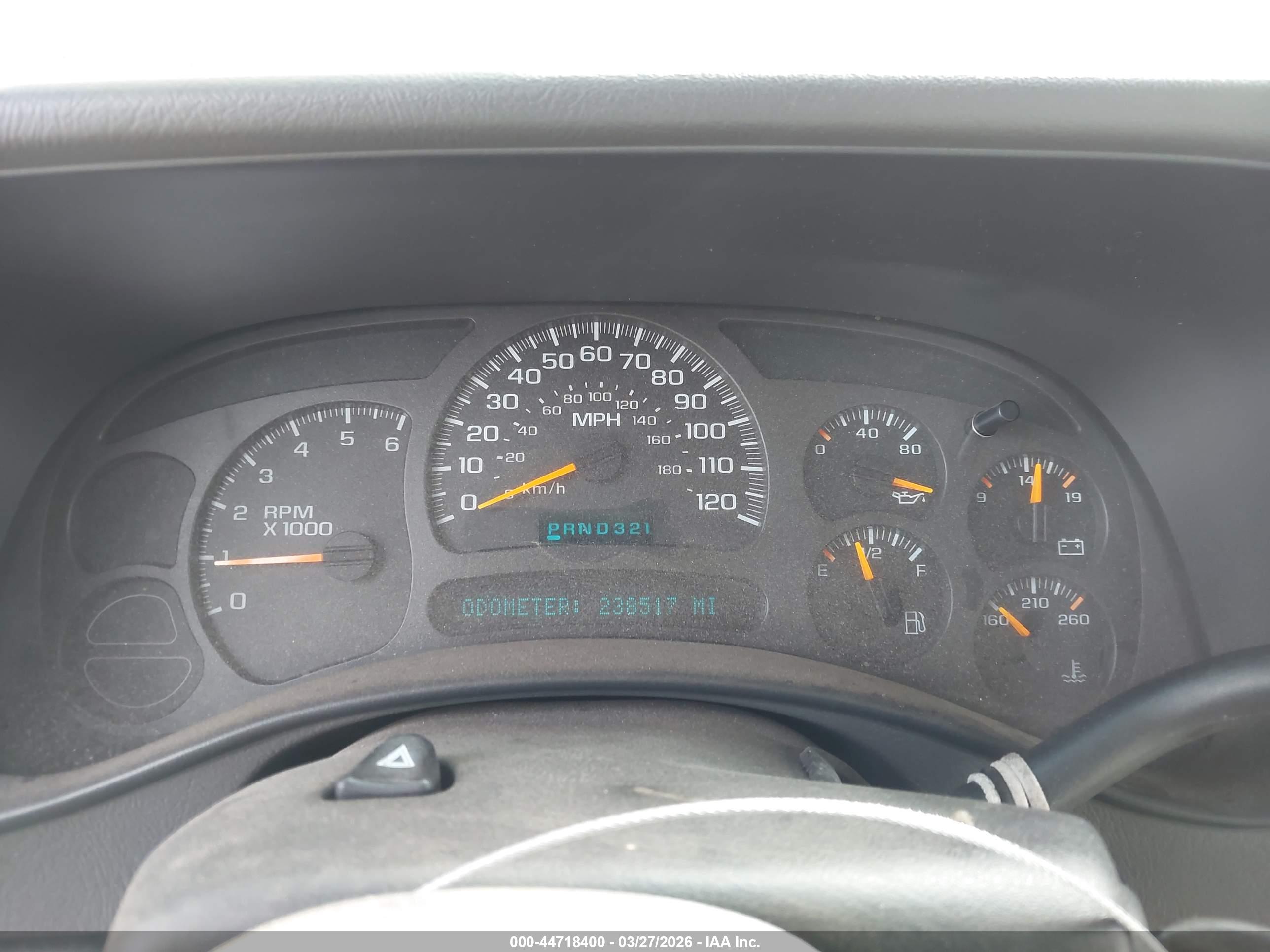 GMC YUKON image 7