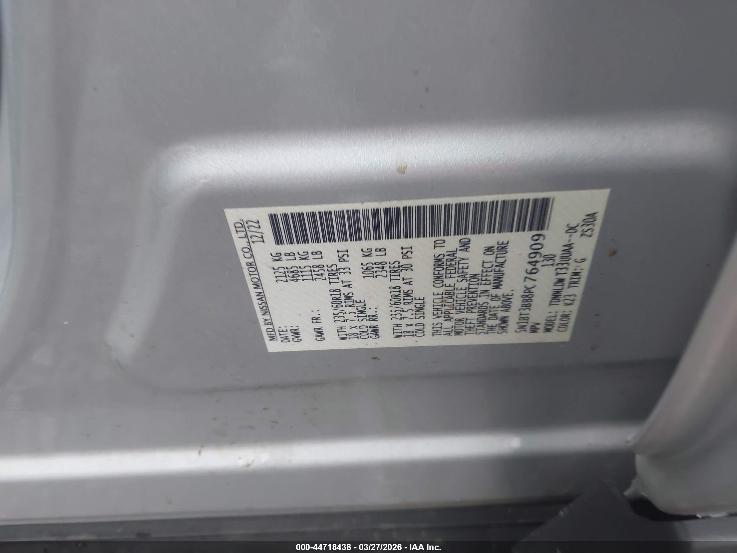 NISSAN ROGUE image 9