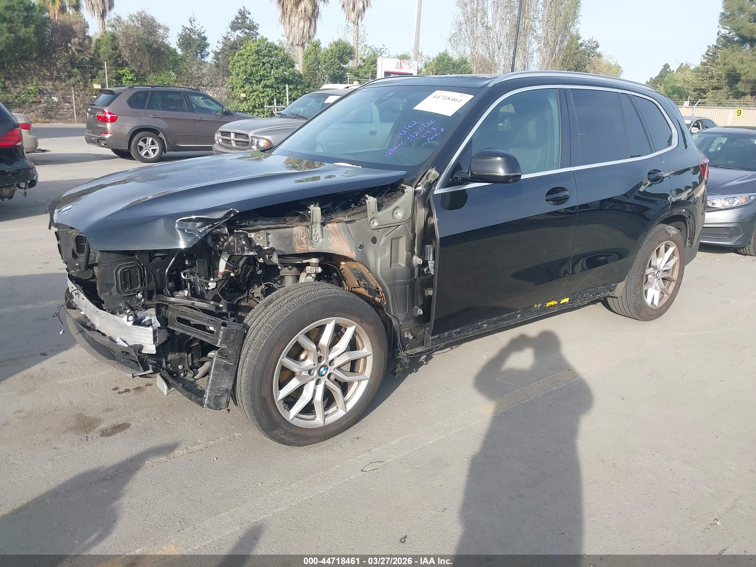 BMW X5 image 2