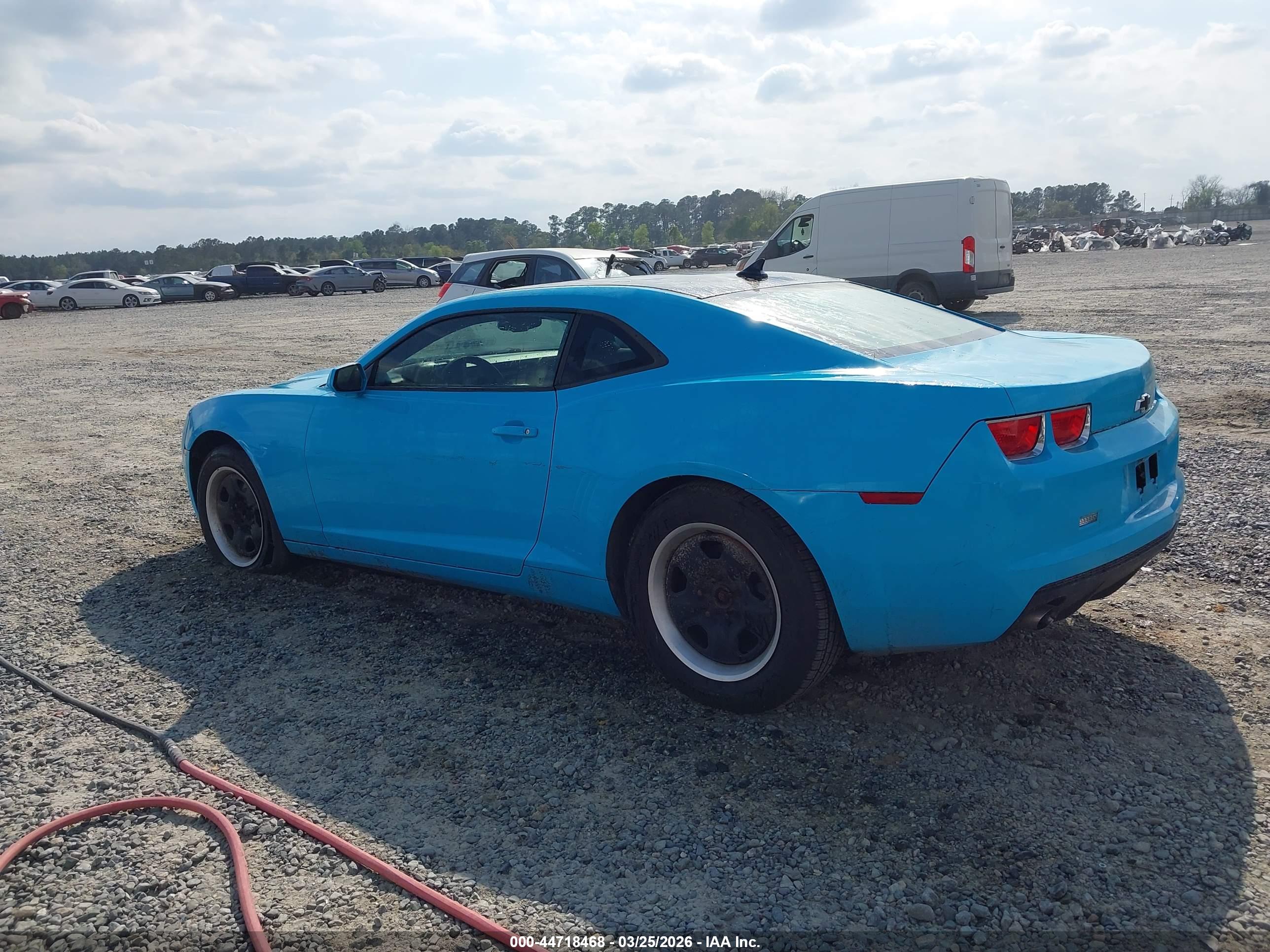CHEVROLET CAMARO image 3