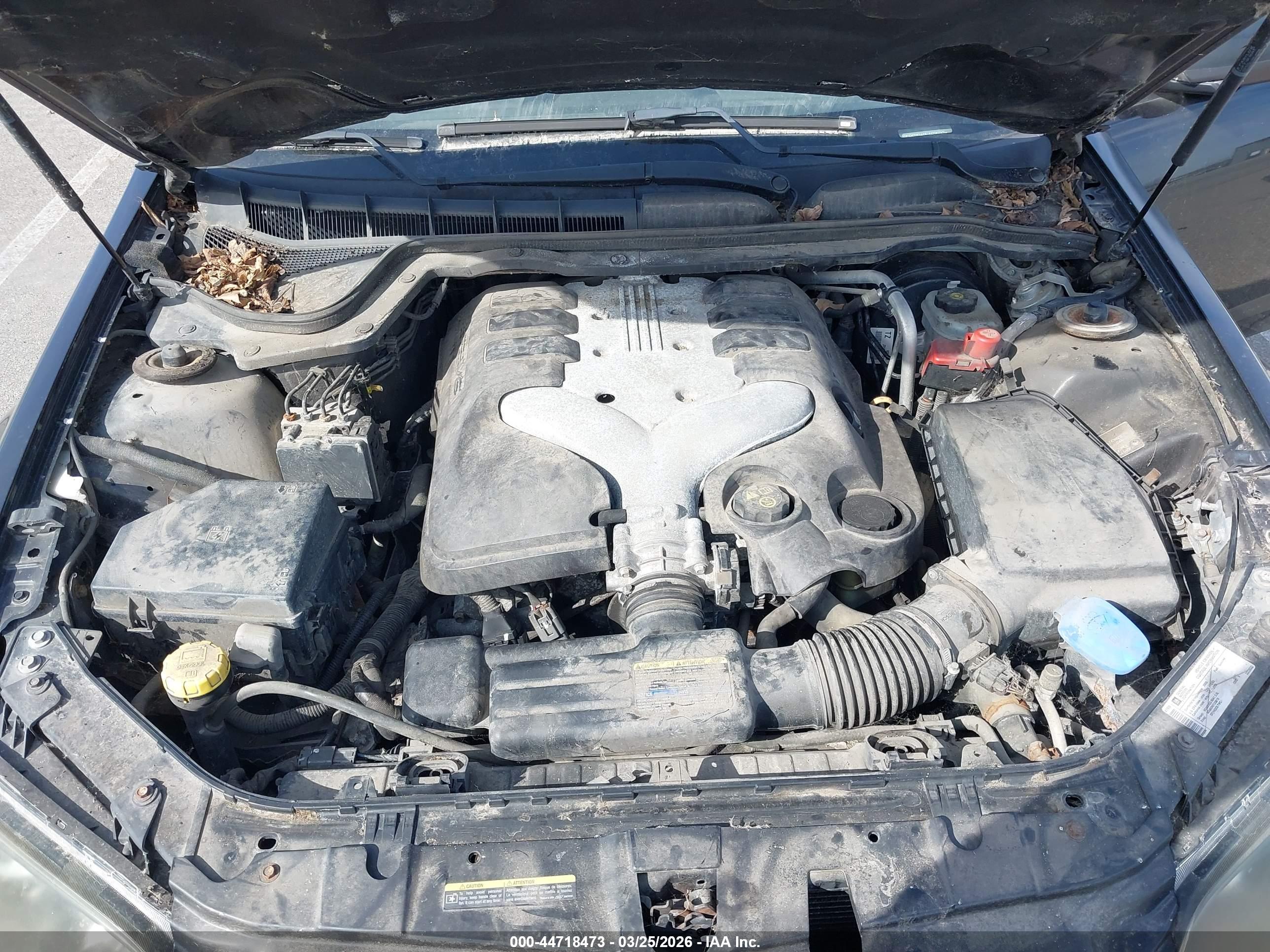 PONTIAC G8 image 10
