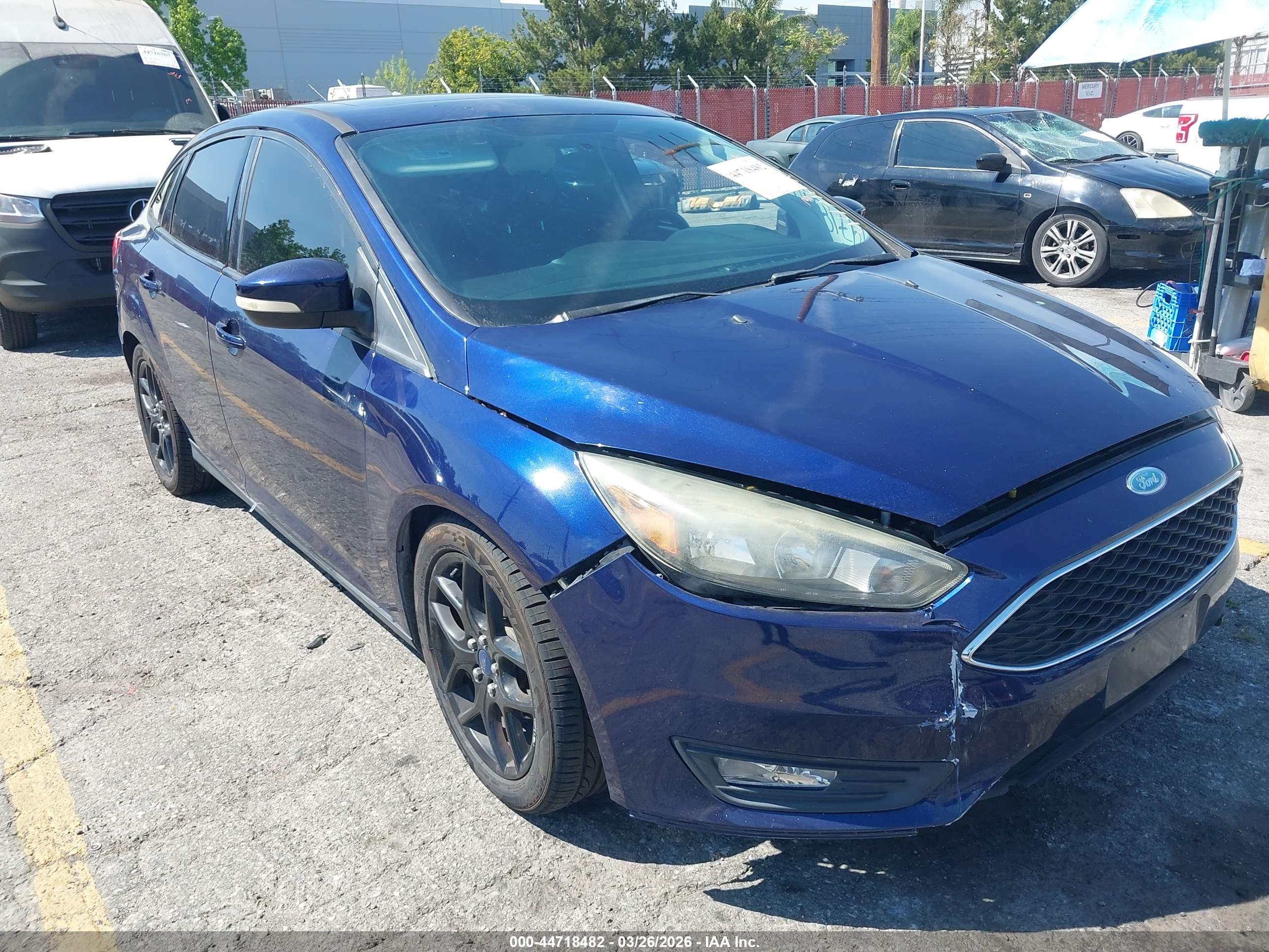 FORD FOCUS image 6