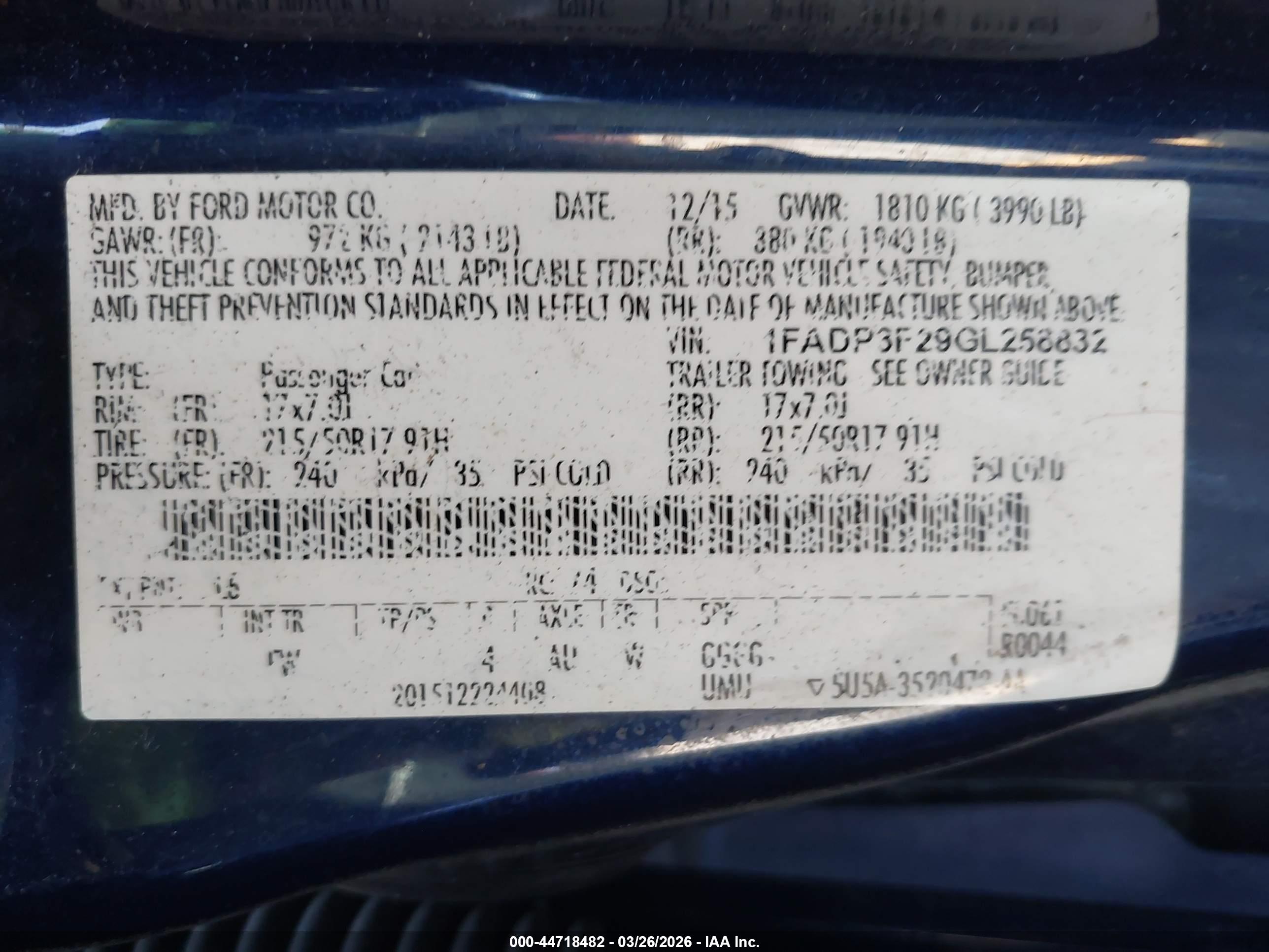 FORD FOCUS image 9