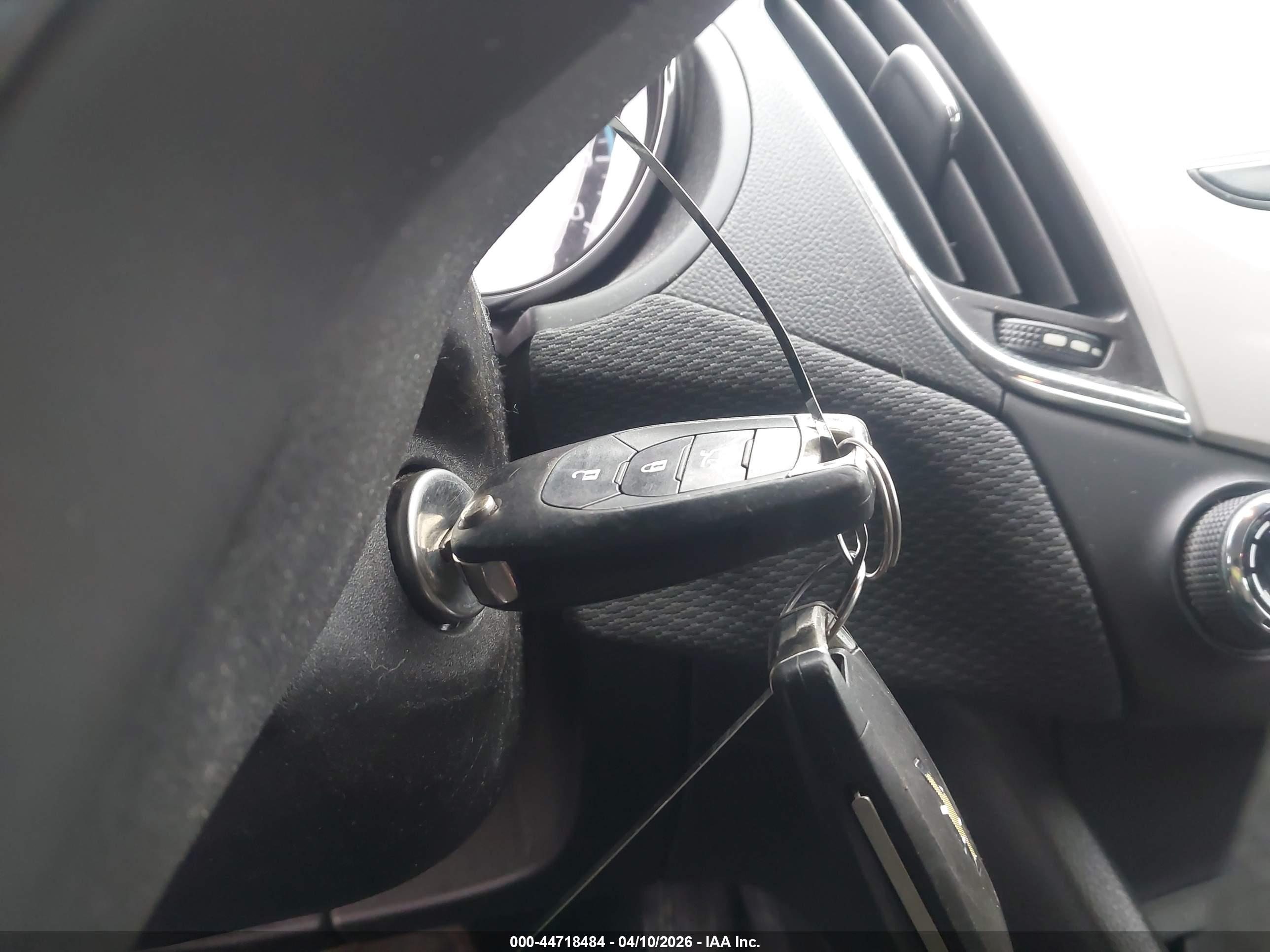 CHEVROLET CRUZE image 11