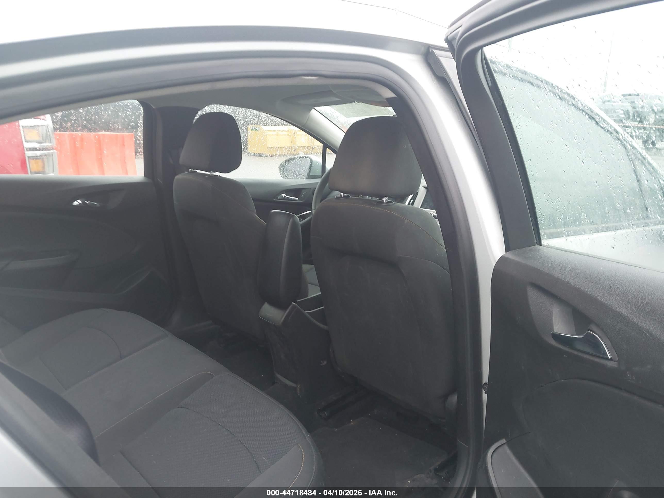 CHEVROLET CRUZE image 8