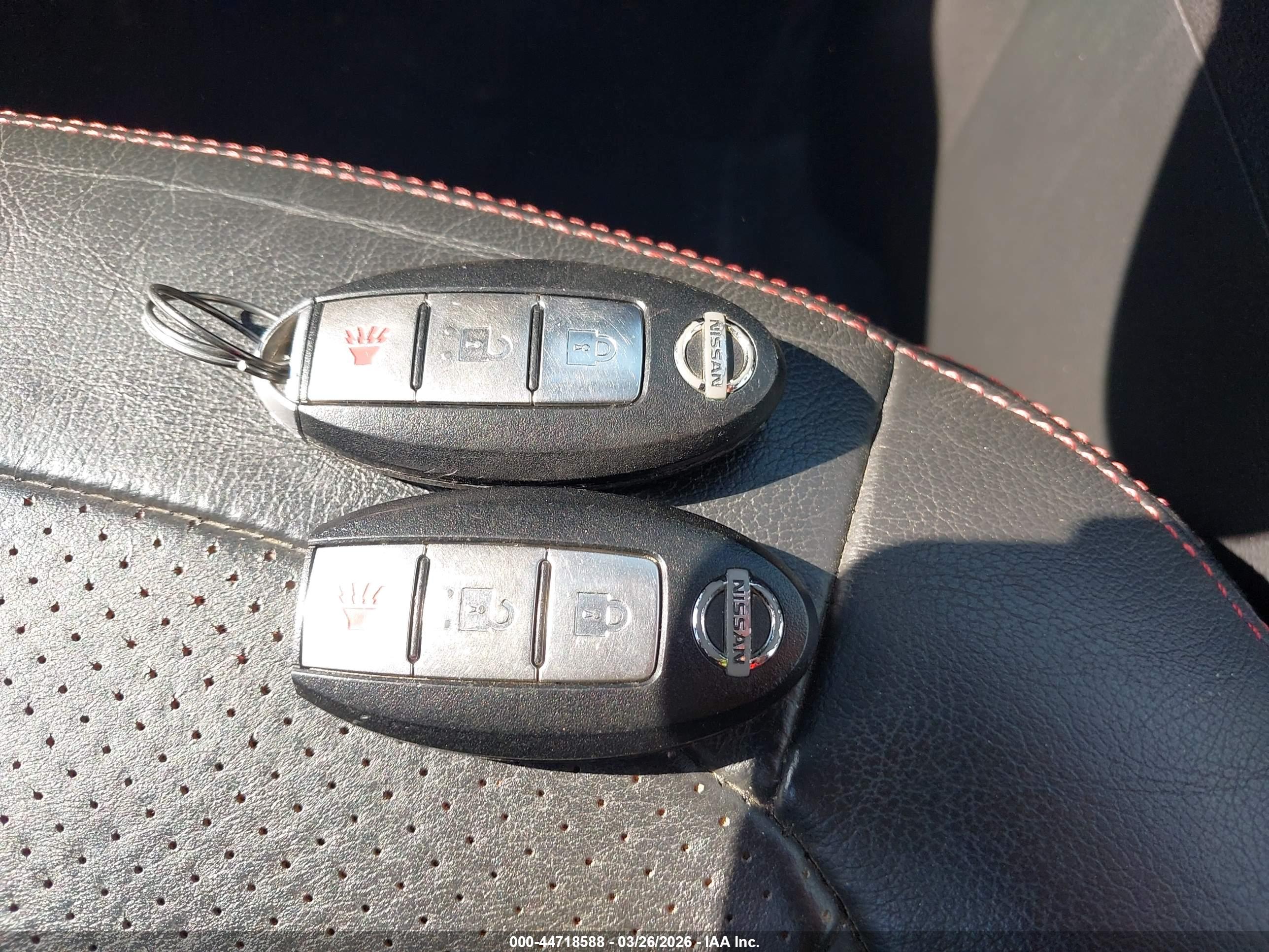 NISSAN ROGUE image 11