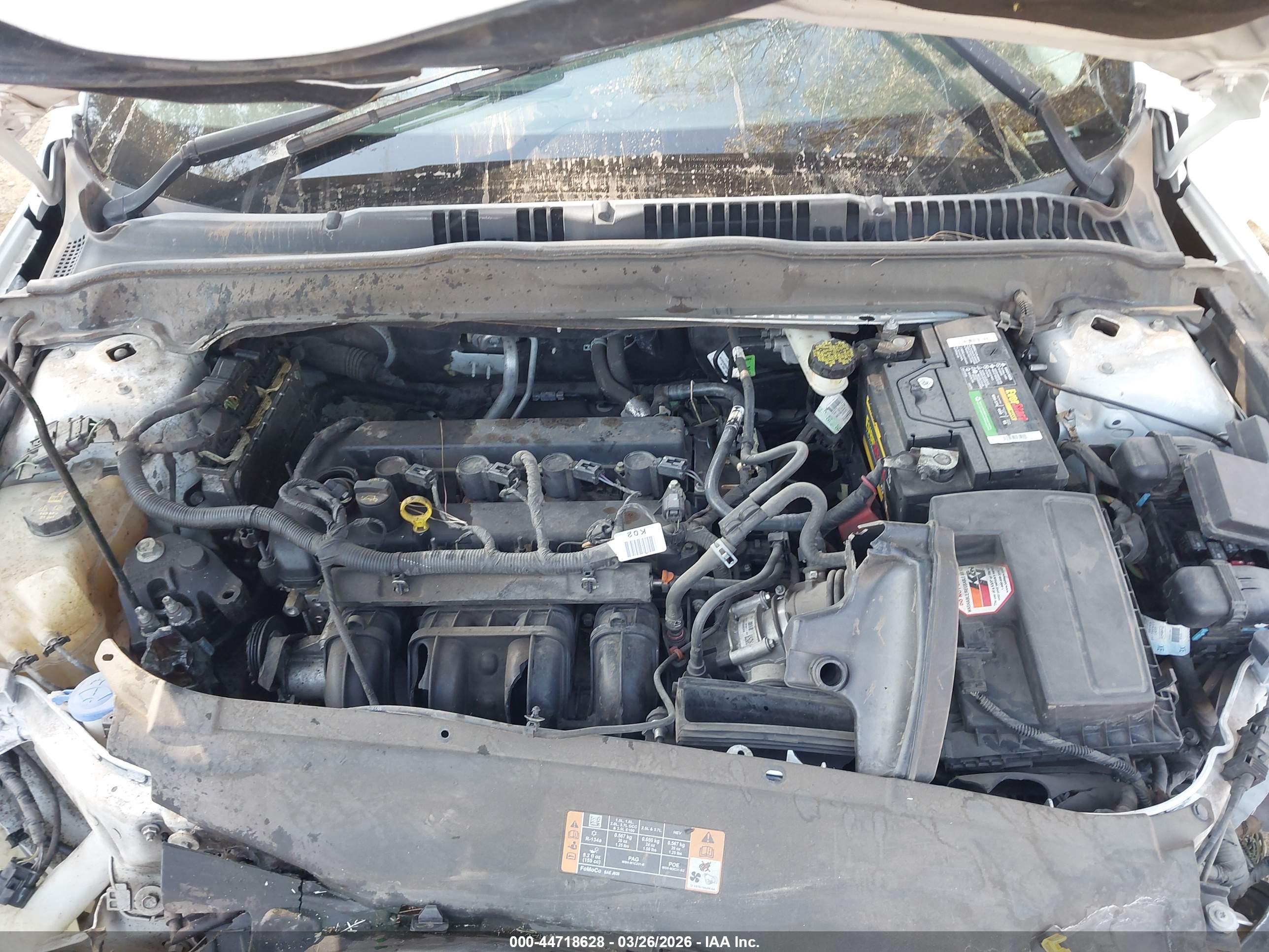 FORD FUSION image 10