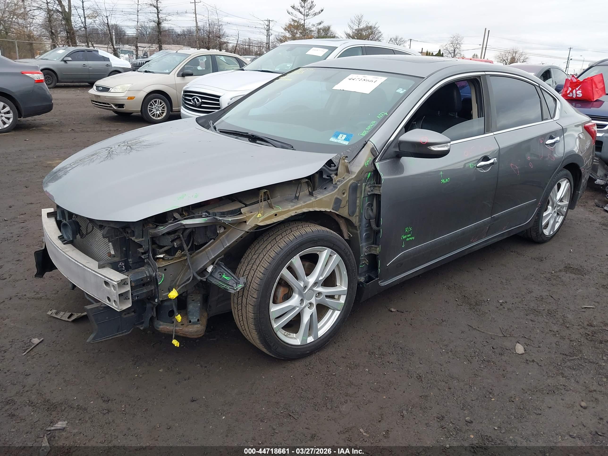NISSAN ALTIMA image 2