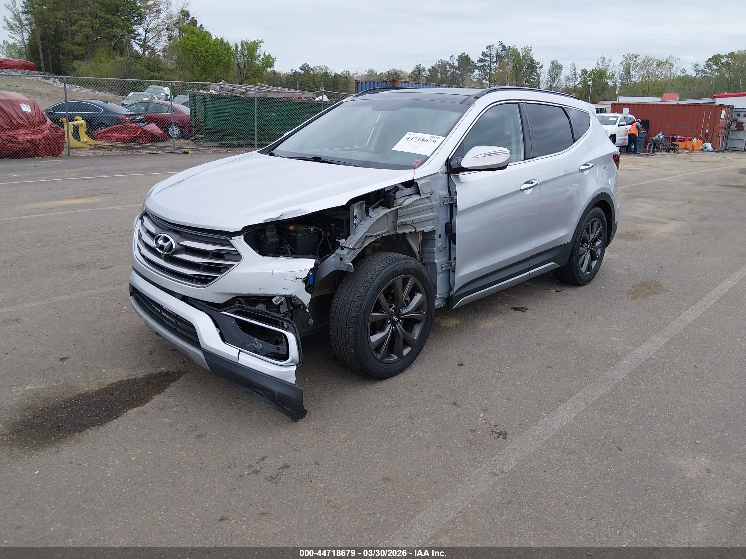 HYUNDAI SANTA image 2