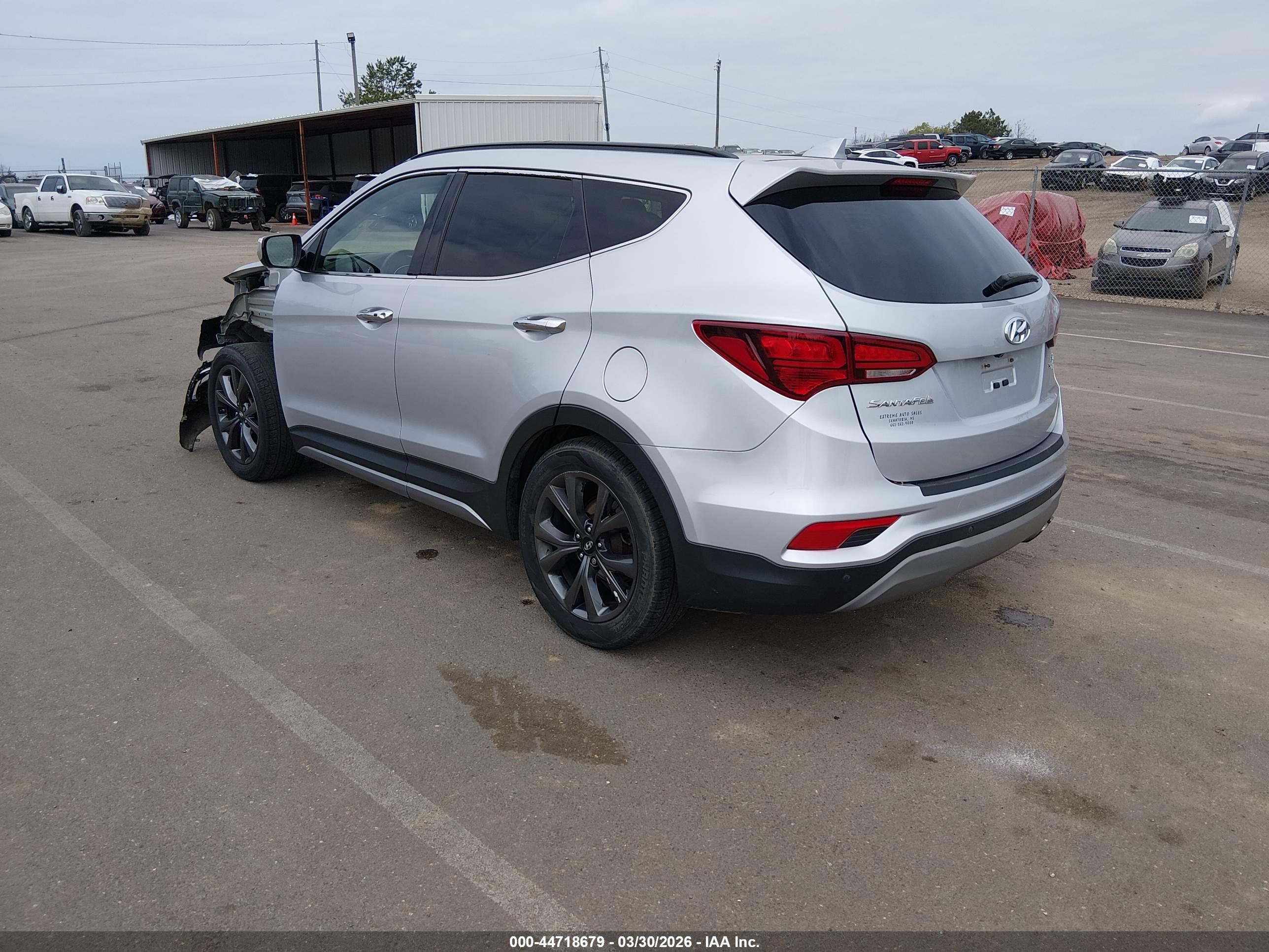 HYUNDAI SANTA image 3