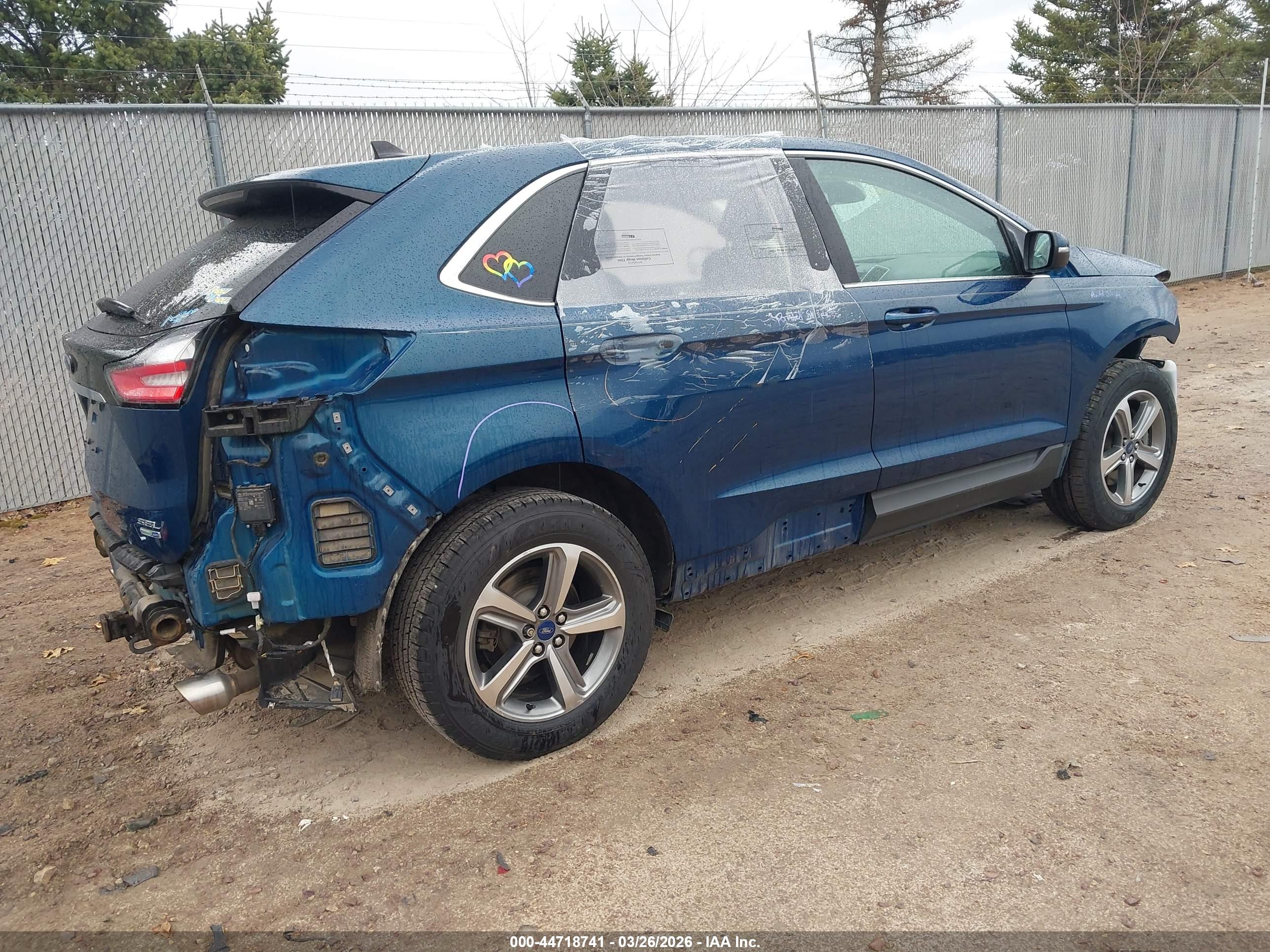 FORD EDGE image 4
