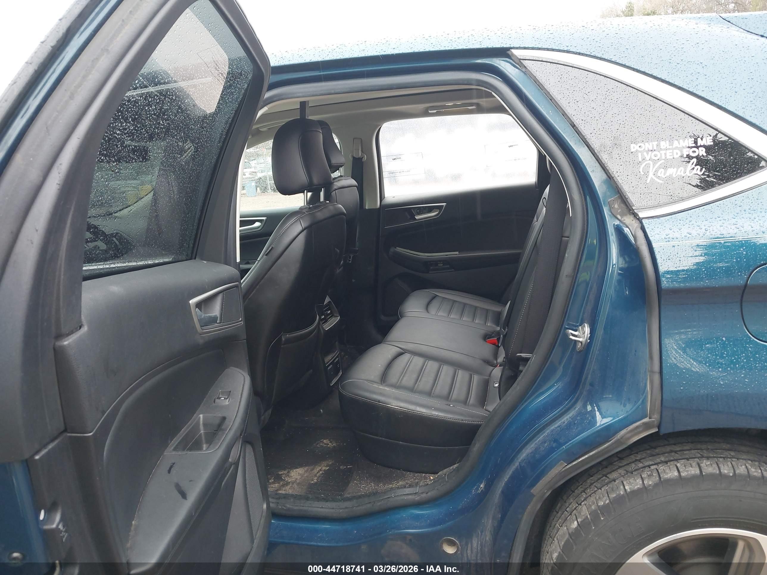 FORD EDGE image 8