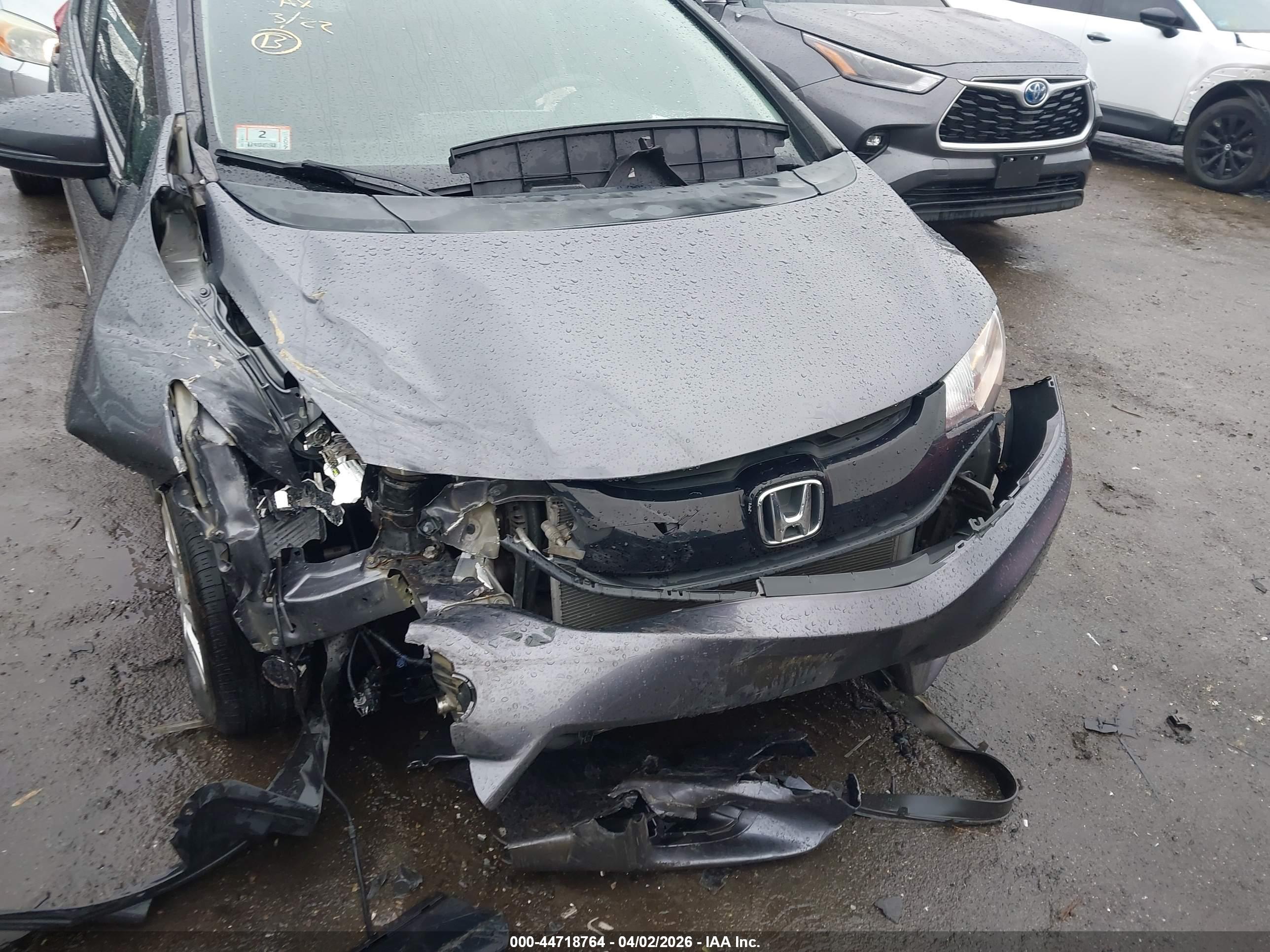 HONDA FIT image 6