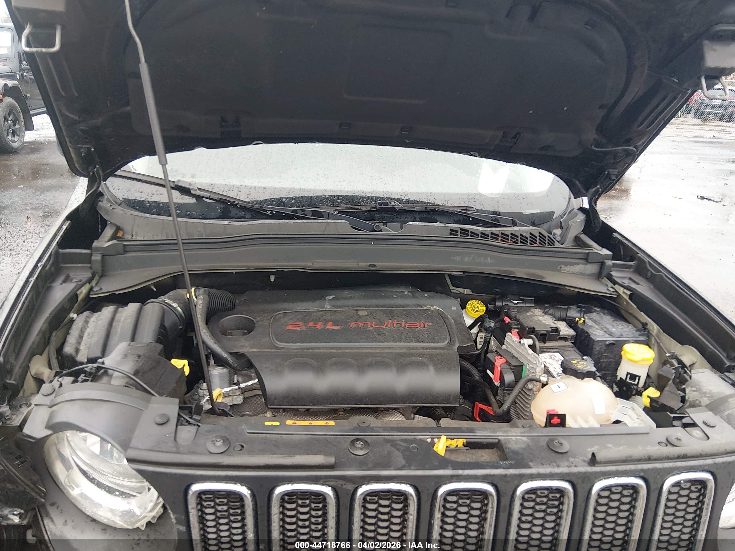 JEEP RENEGADE image 10