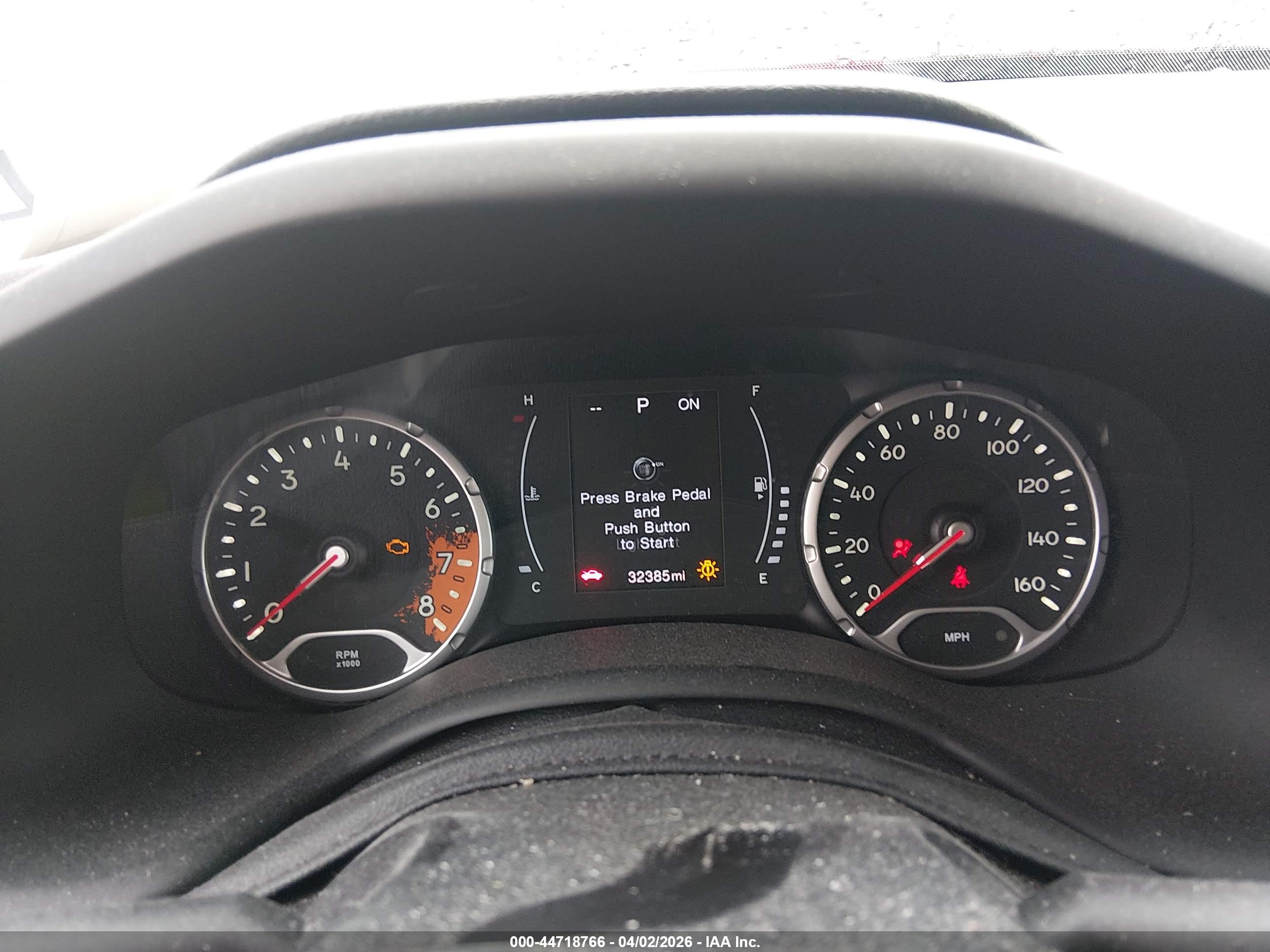JEEP RENEGADE image 7