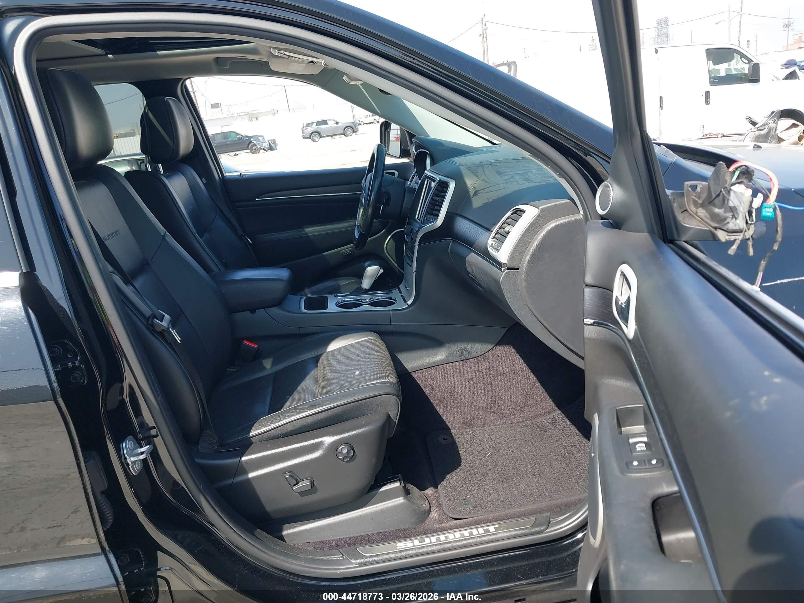 JEEP GRAND image 5