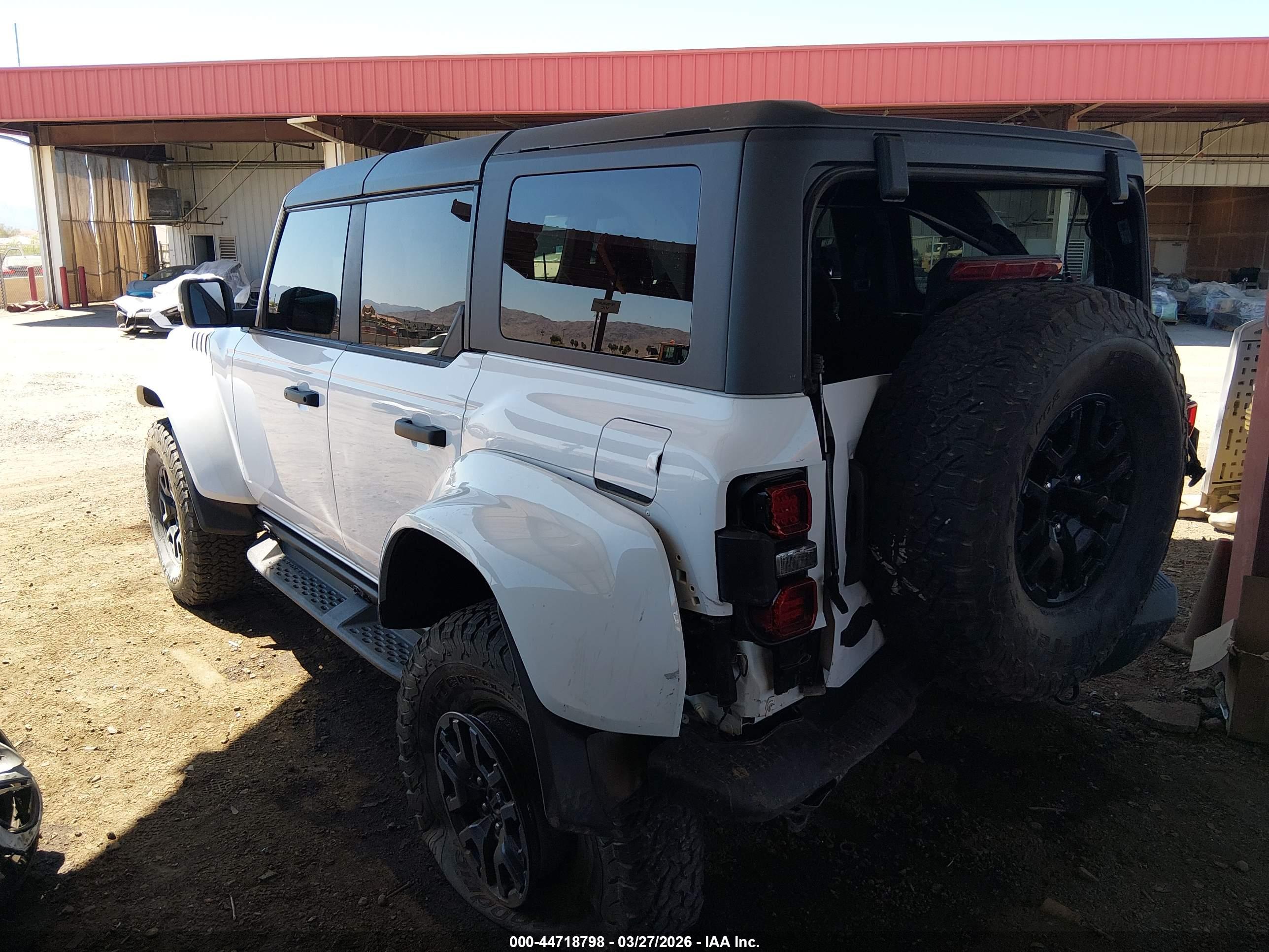 FORD BRONCO image 3
