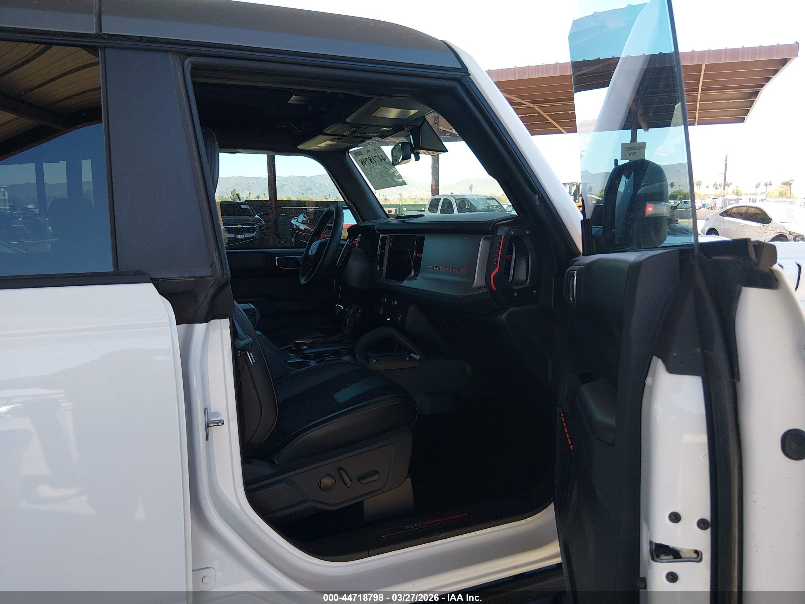 FORD BRONCO image 5